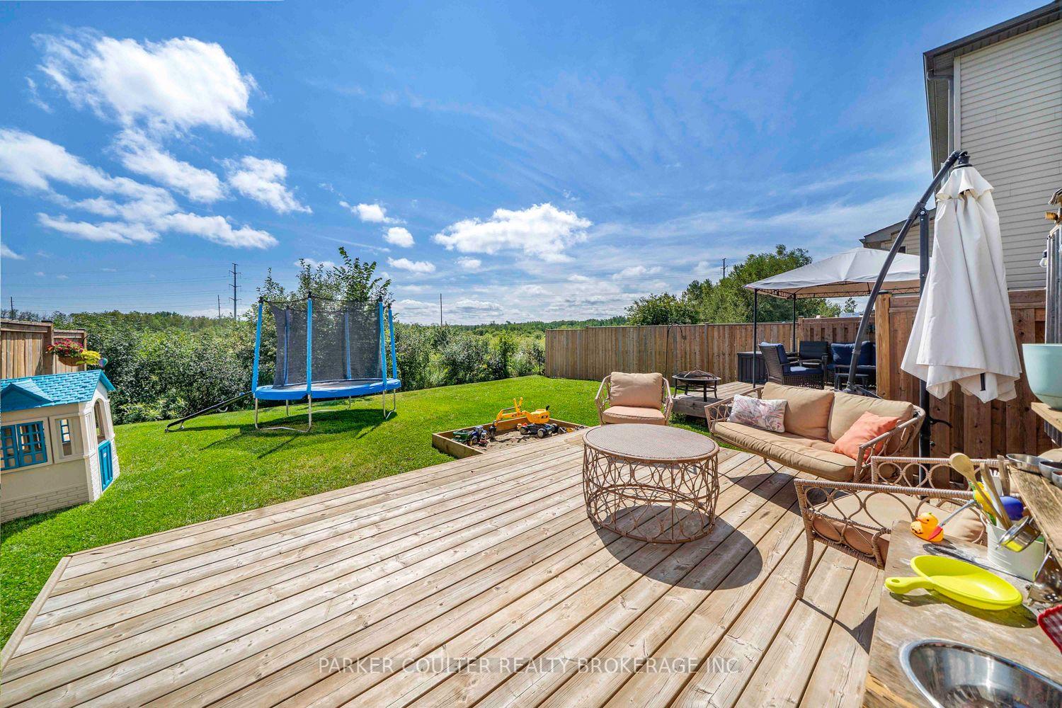 Photo 39 of 309 Atkinson Street, Clearview, Stayner — HOMEH