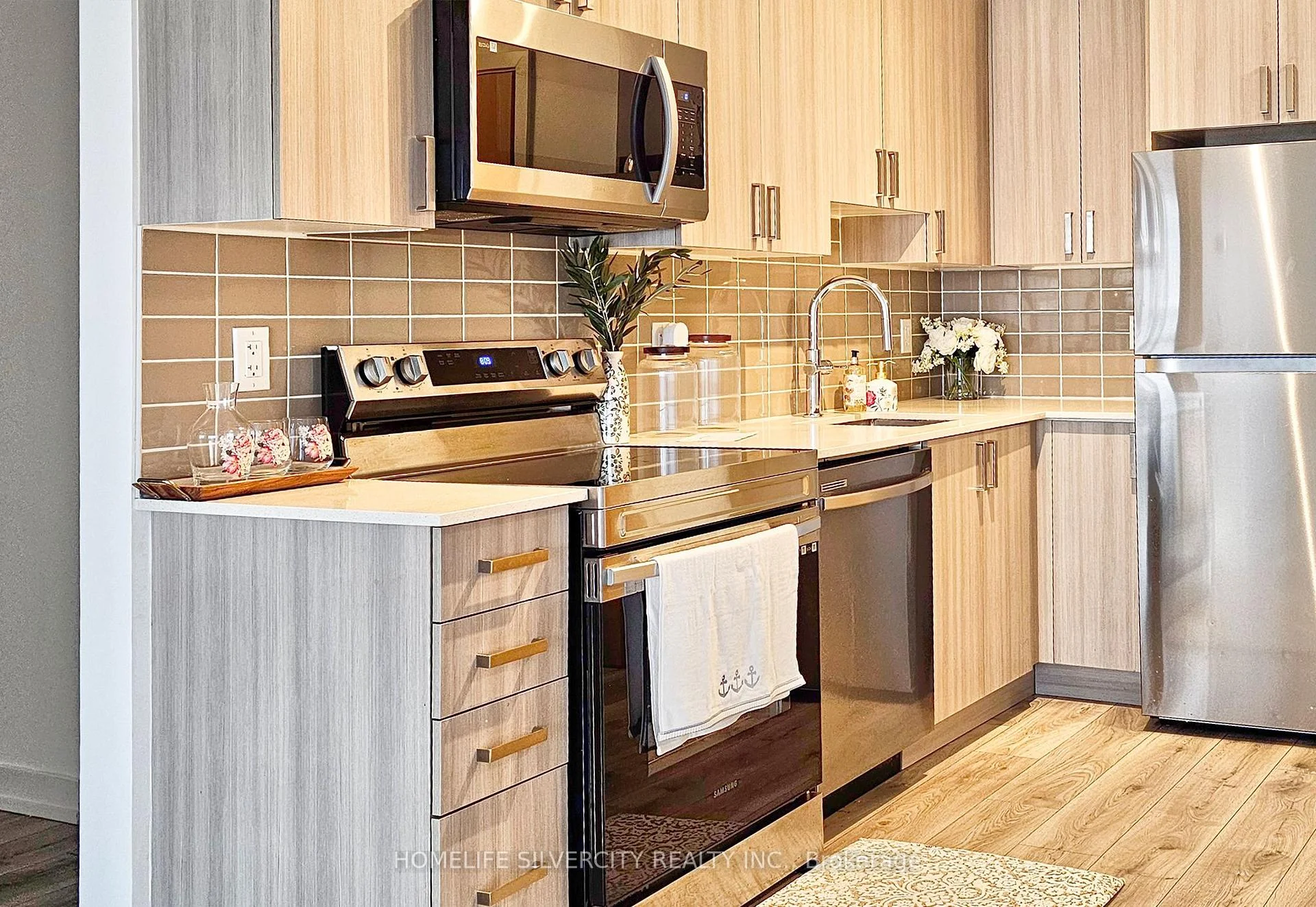 Photo 12 of Unit 607, 1455 Celebration Drive, Pickering, Bay Ridges — HOMEH