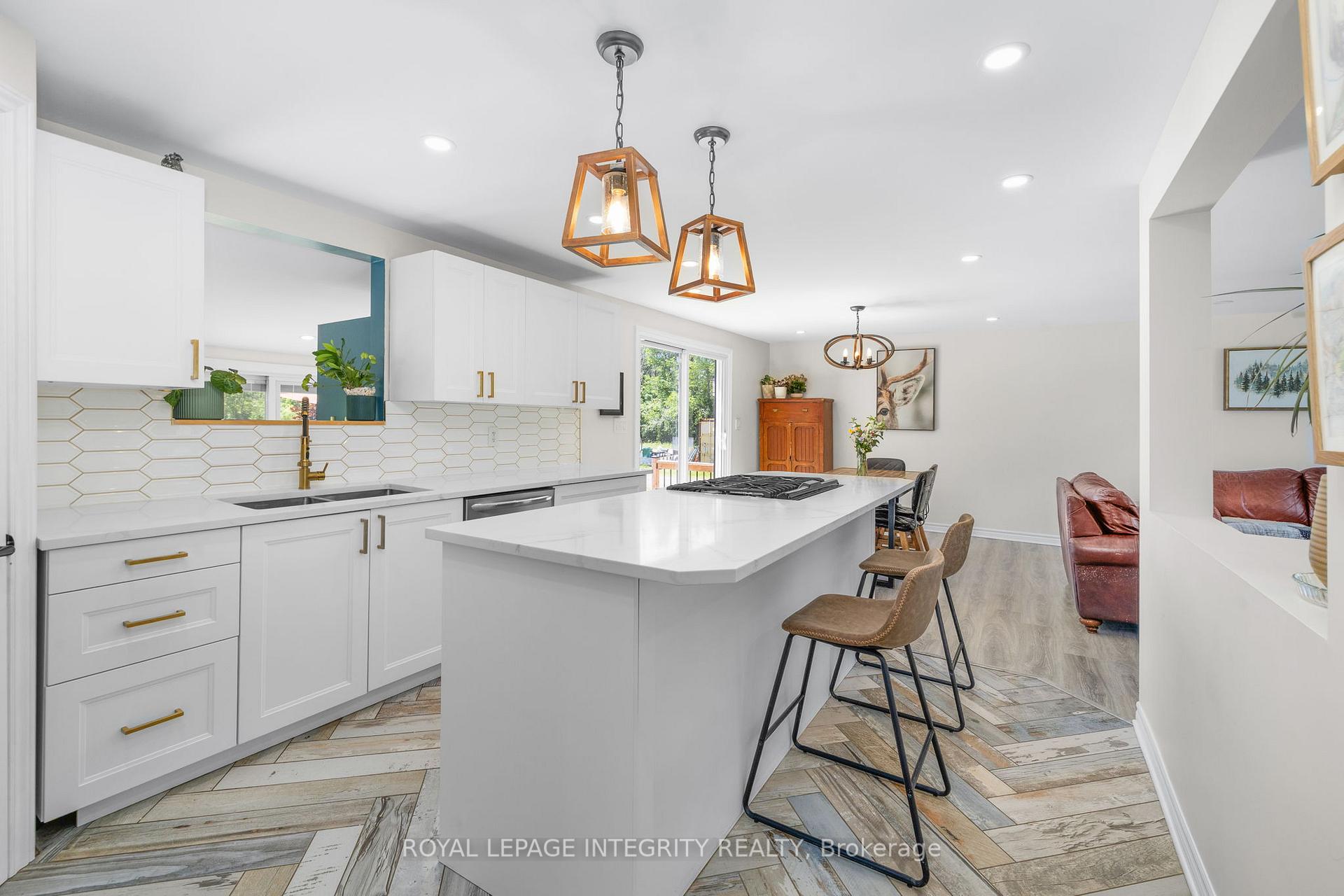 Photo 13 of 4228 O'Neil Road, Ottawa, Rideau Twp South To Roger Stevens Drive — HOMEH