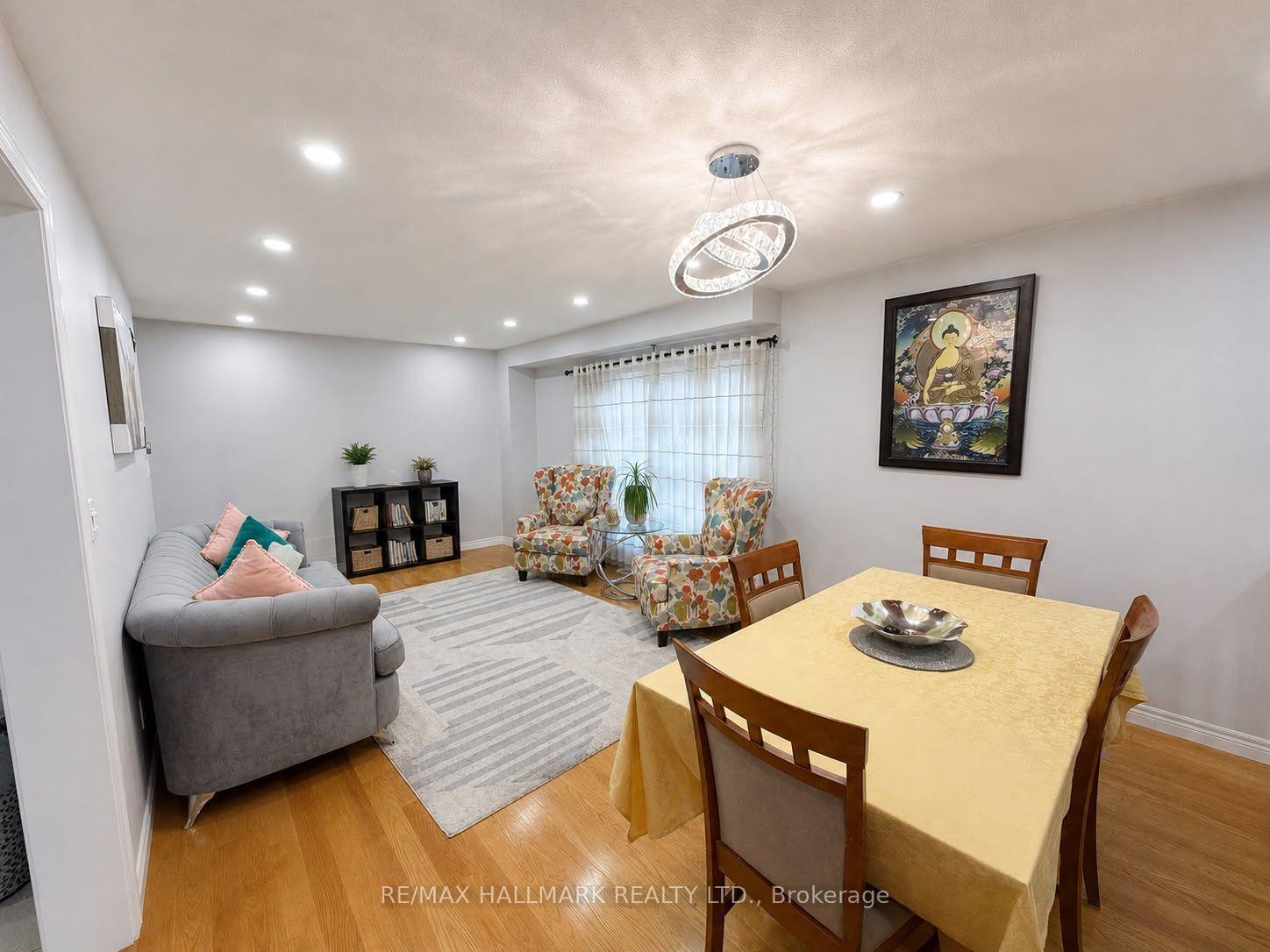 Photo 4 of 57 Treen Crescent, Whitby, Rolling Acres — HOMEH