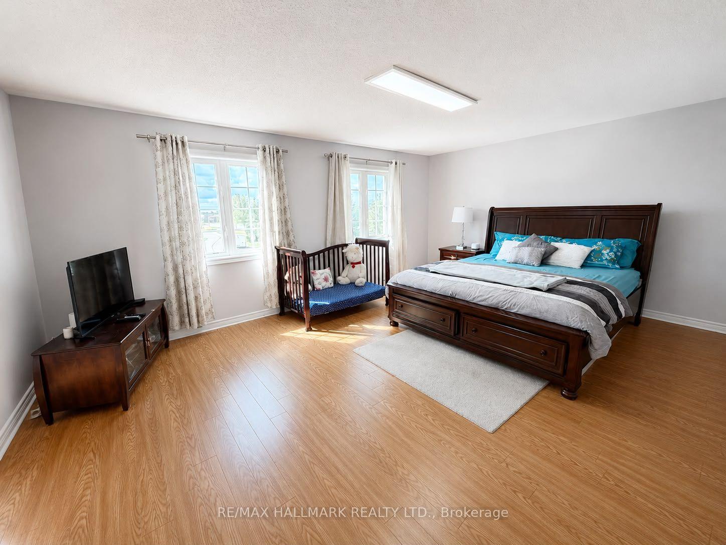 Photo 11 of 57 Treen Crescent, Whitby, Rolling Acres — HOMEH