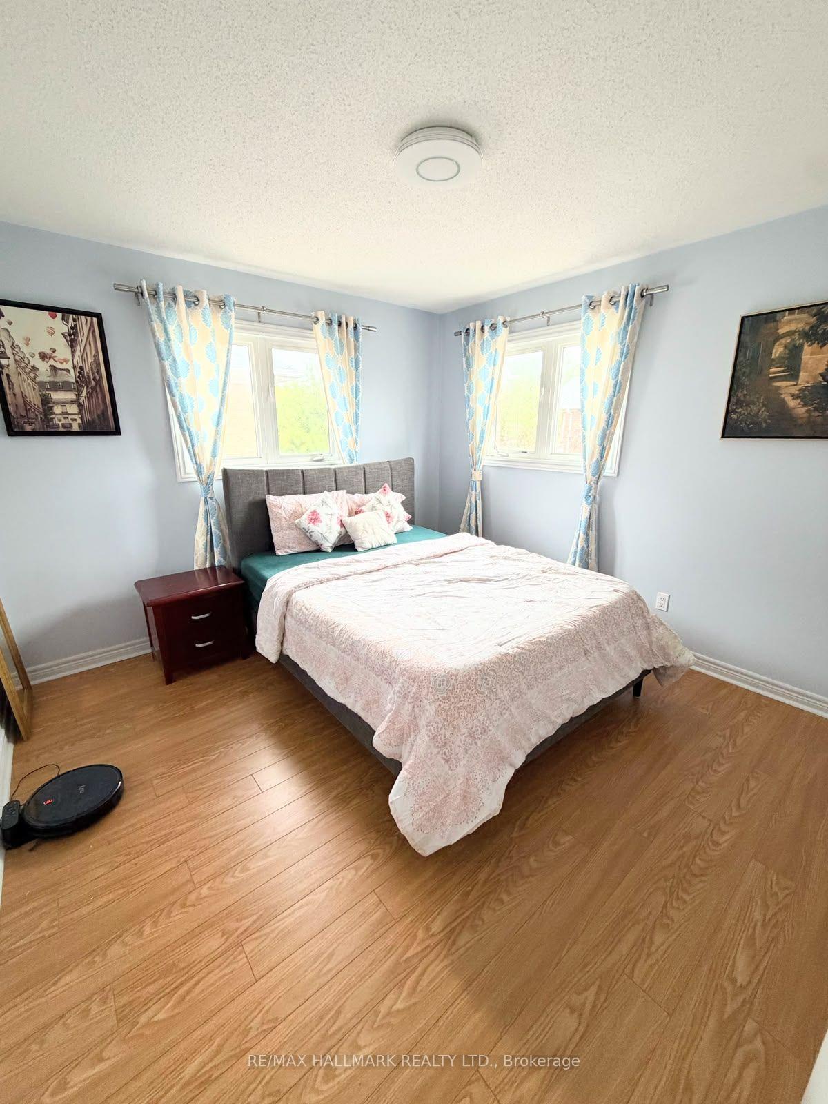 Photo 14 of 57 Treen Crescent, Whitby, Rolling Acres — HOMEH
