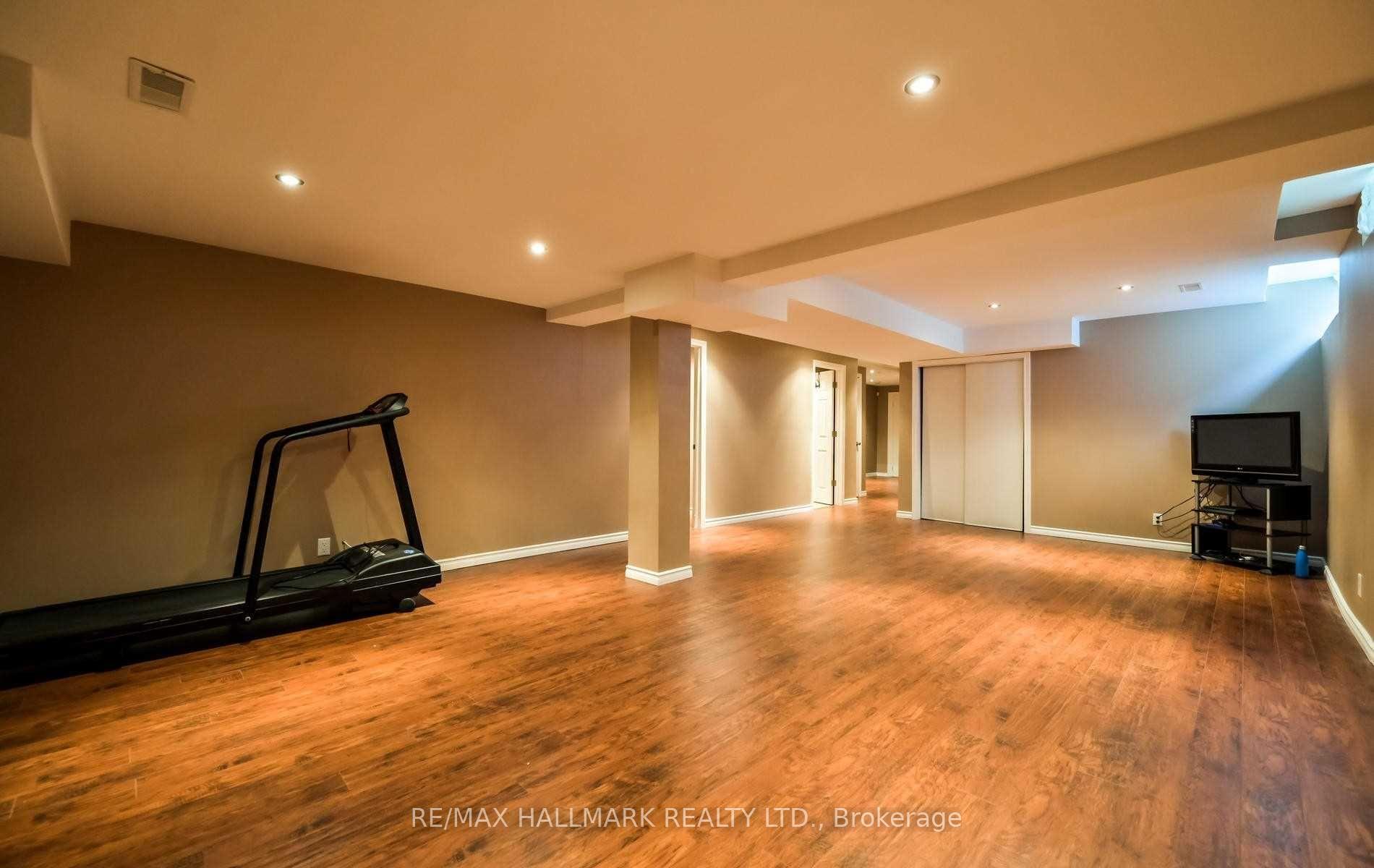 Photo 18 of 57 Treen Crescent, Whitby, Rolling Acres — HOMEH