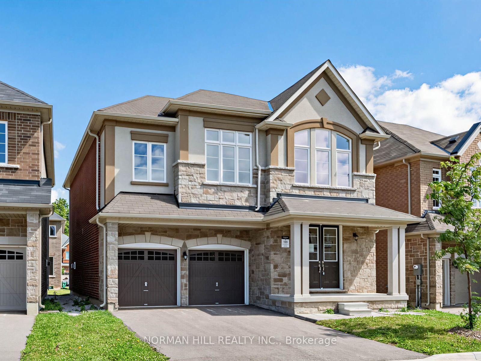 Photo 2 of 19 Lilestone Drive, Brampton, Credit Valley — HOMEH