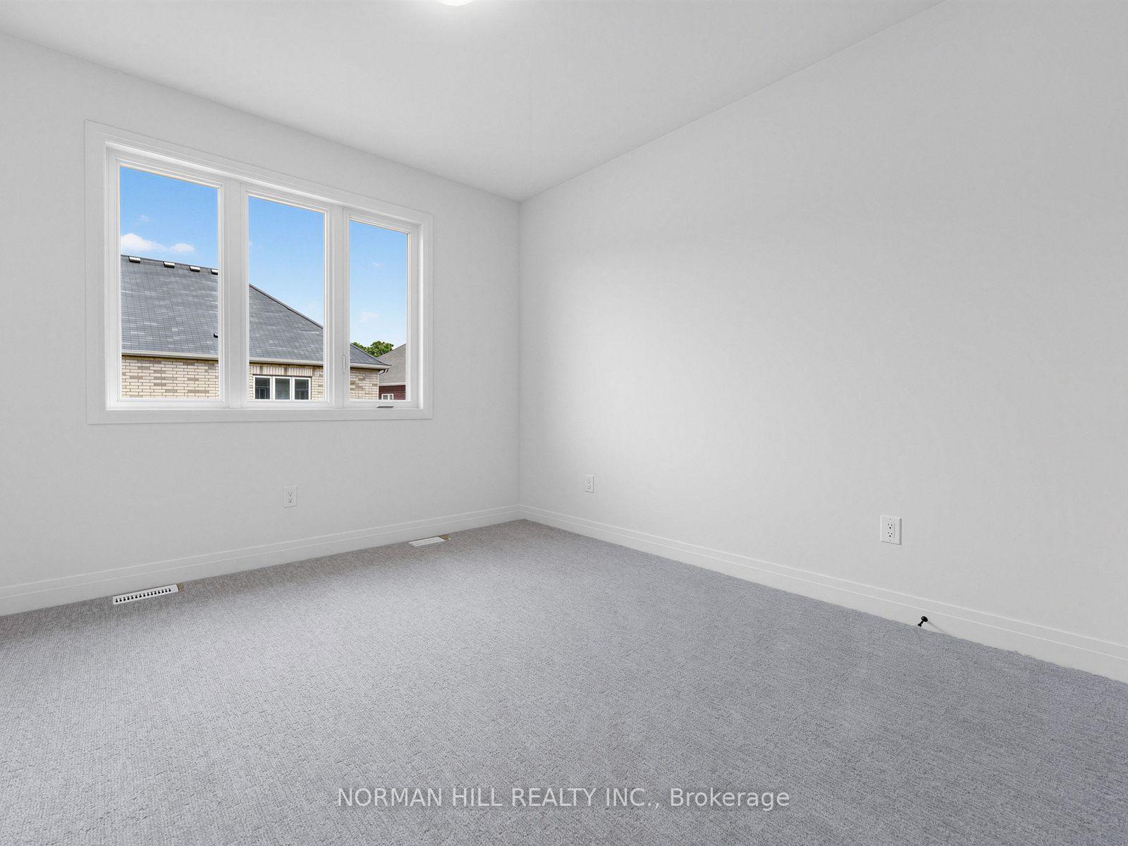 Photo 26 of 19 Lilestone Drive, Brampton, Credit Valley — HOMEH