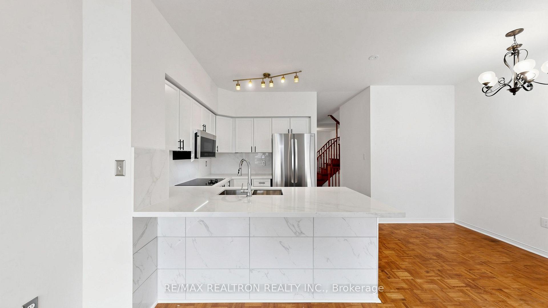 Photo 19 of 22 Belvia Drive, Vaughan, Patterson — HOMEH