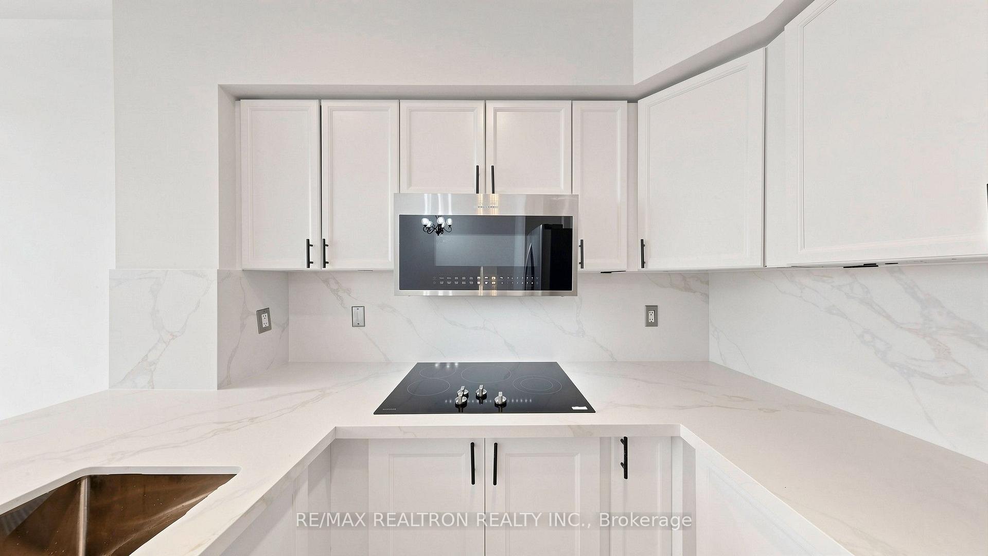 Photo 23 of 22 Belvia Drive, Vaughan, Patterson — HOMEH
