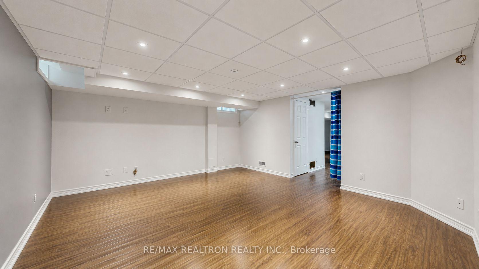 Photo 43 of 22 Belvia Drive, Vaughan, Patterson — HOMEH