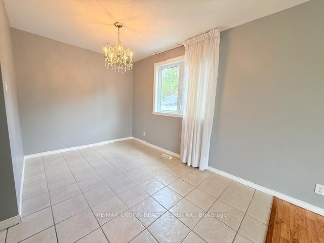 Photo 18 of 32 Winnipeg Street, Kapuskasing — HOMEH