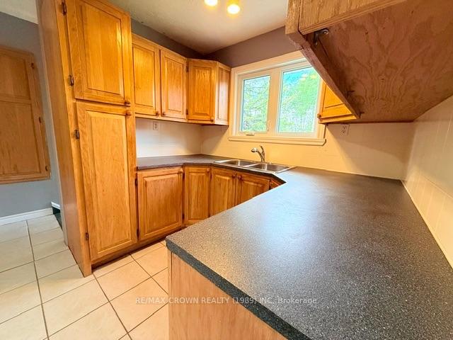 Photo 21 of 32 Winnipeg Street, Kapuskasing — HOMEH