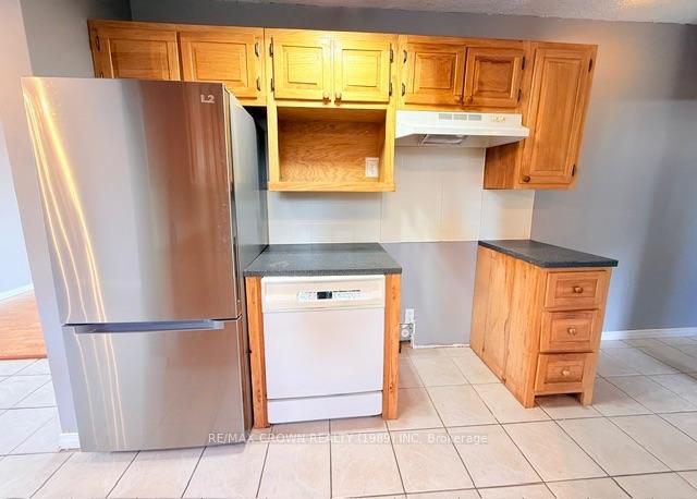 Photo 22 of 32 Winnipeg Street, Kapuskasing — HOMEH