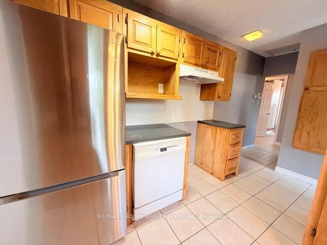 Photo 24 of 32 Winnipeg Street, Kapuskasing — HOMEH