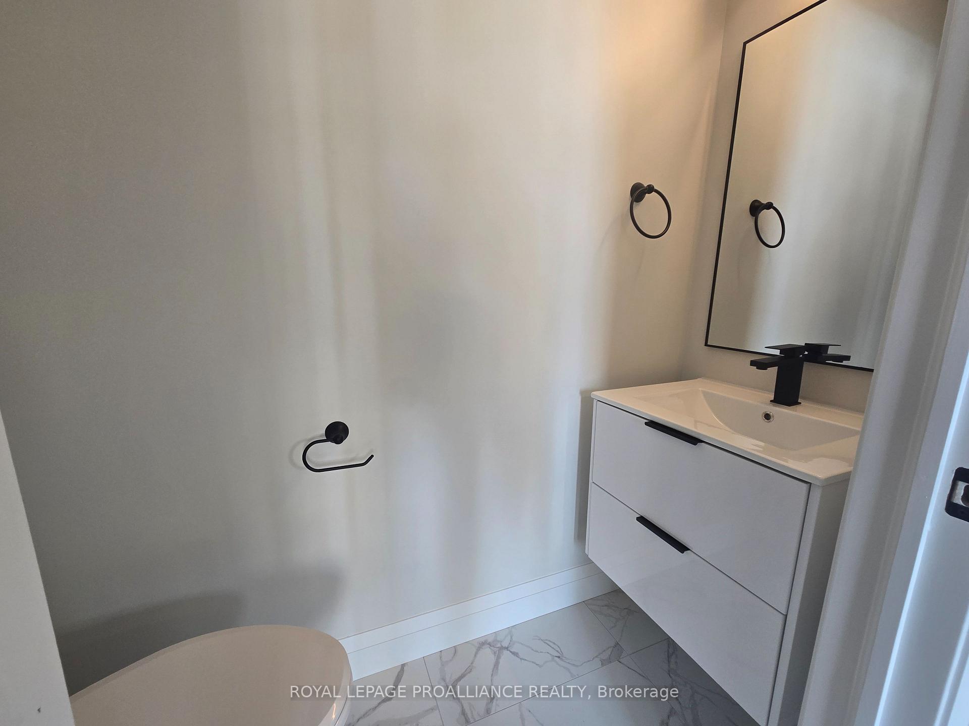Photo 9 of Unit 202, 241 Front Street, Belleville, Belleville Ward — HOMEH
