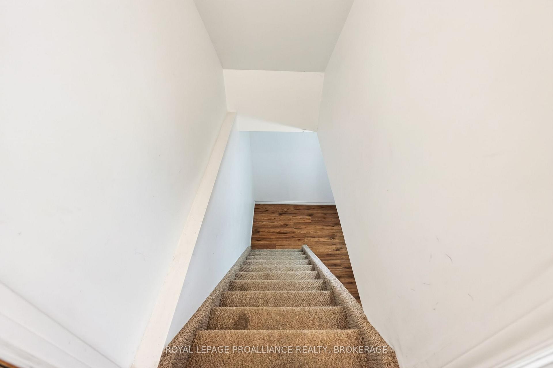 Photo 23 of 812 Lancaster Drive, Kingston, North of Taylor-Kidd Blvd — HOMEH