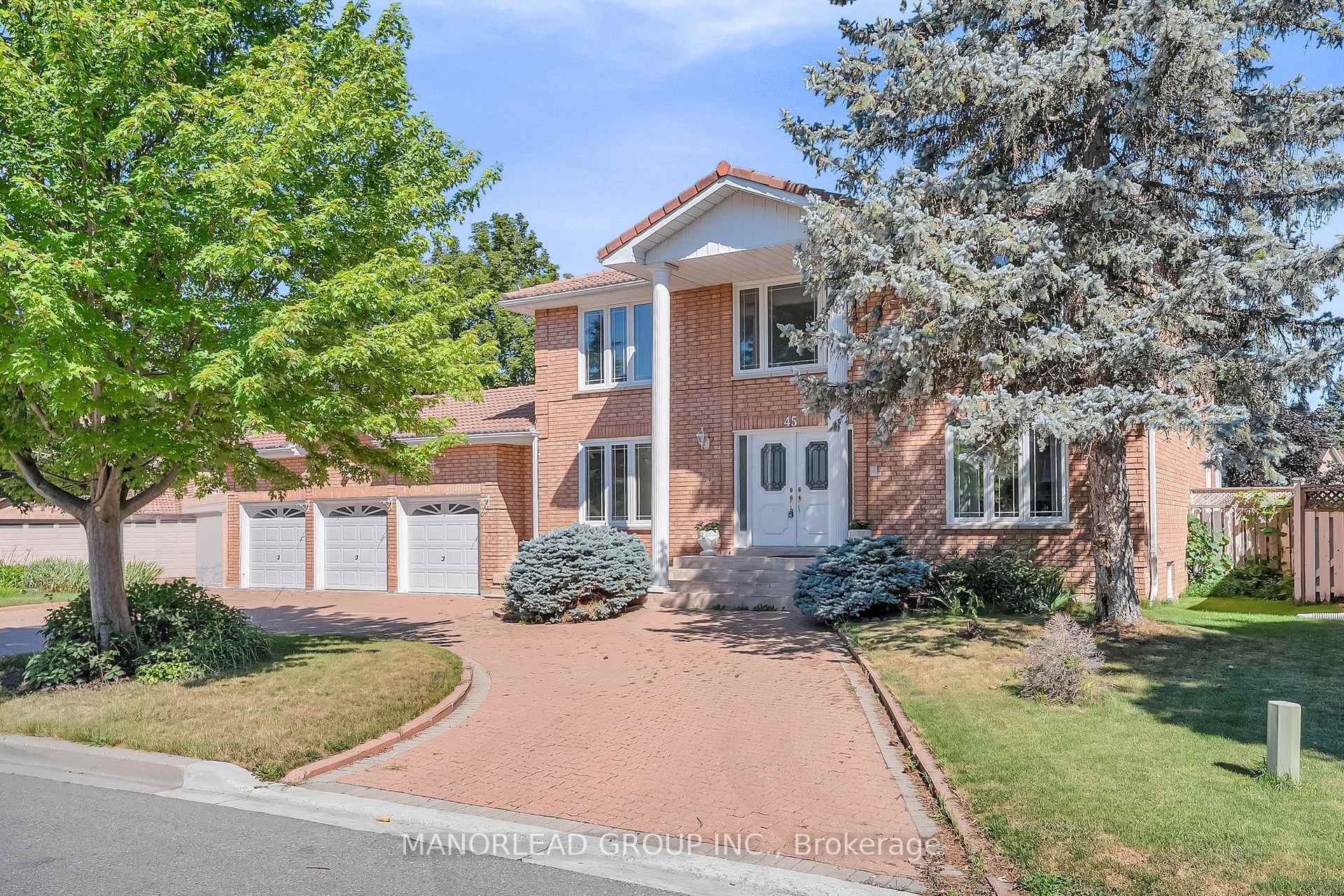 Photo 1 of 45 Aitken Circle, Markham, Unionville — HOMEH