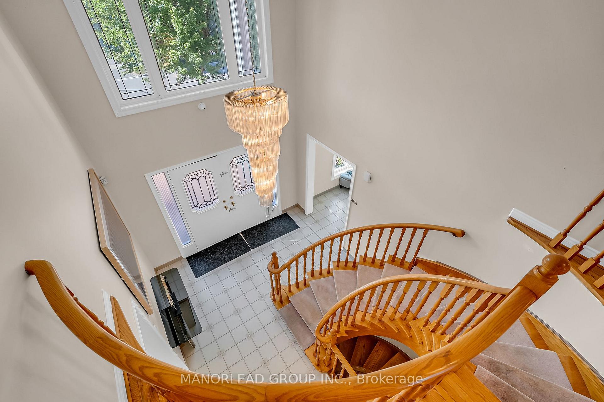 Photo 22 of 45 Aitken Circle, Markham, Unionville — HOMEH