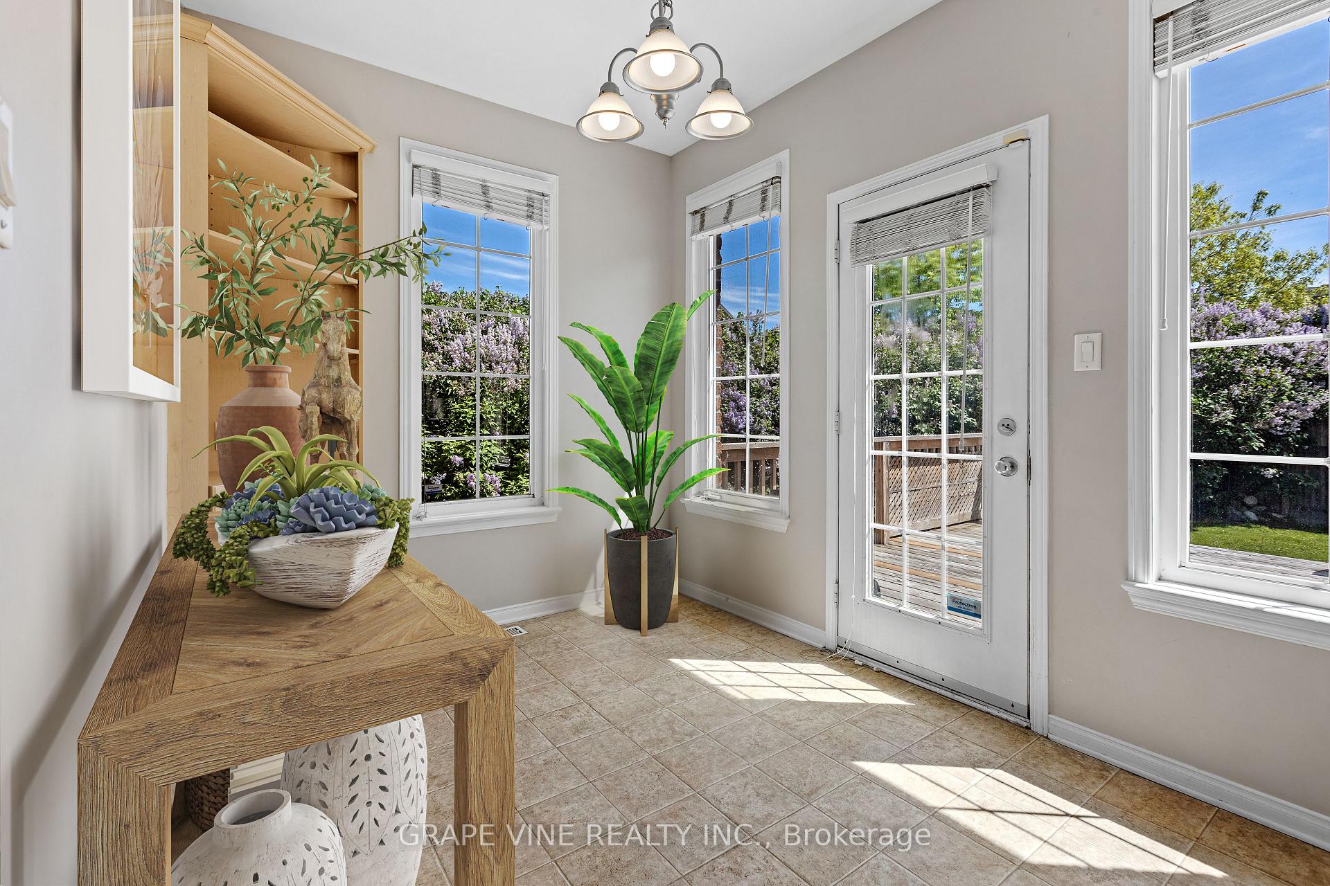 Photo 15 of 201 Ramelton Private, Ottawa, Barrhaven - Stonebridge — HOMEH