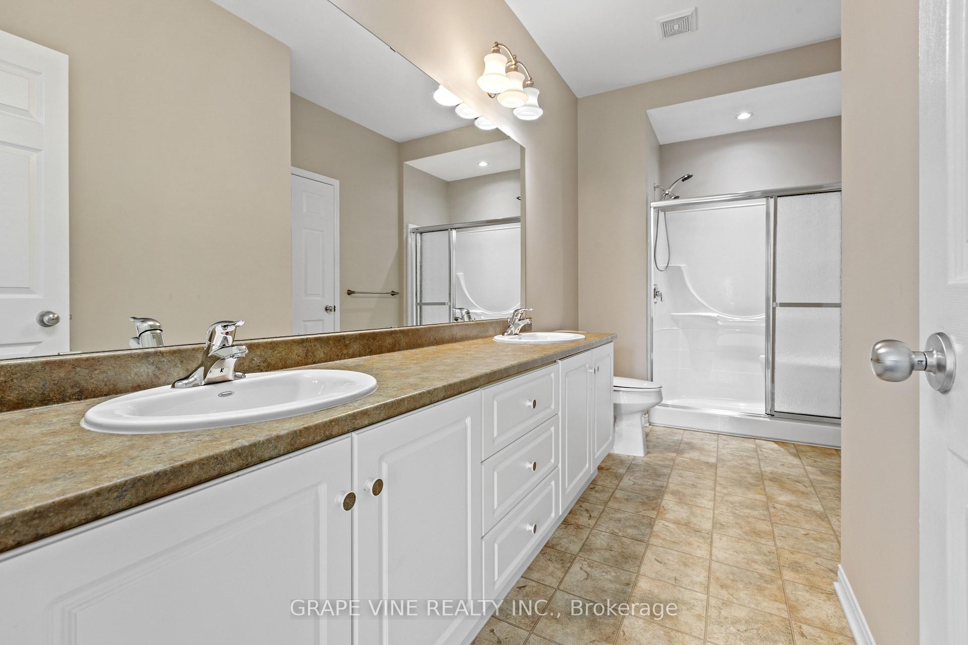 Photo 27 of 201 Ramelton Private, Ottawa, Barrhaven - Stonebridge — HOMEH