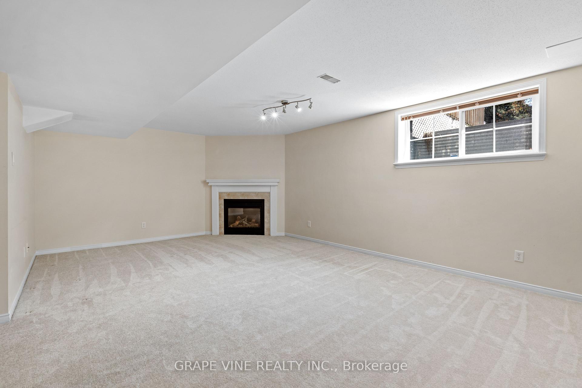 Photo 33 of 201 Ramelton Private, Ottawa, Barrhaven - Stonebridge — HOMEH