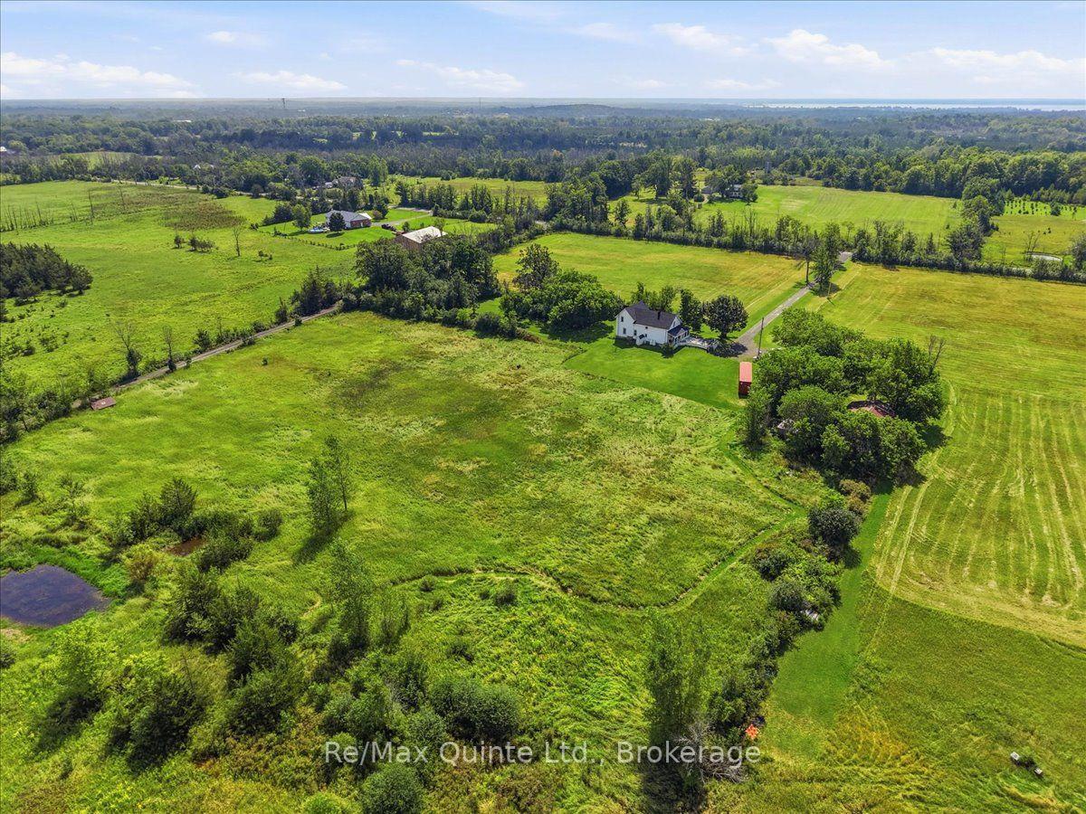 Photo 3 of 139 Lazier Road, Tyendinaga, Tyendinaga Township — HOMEH