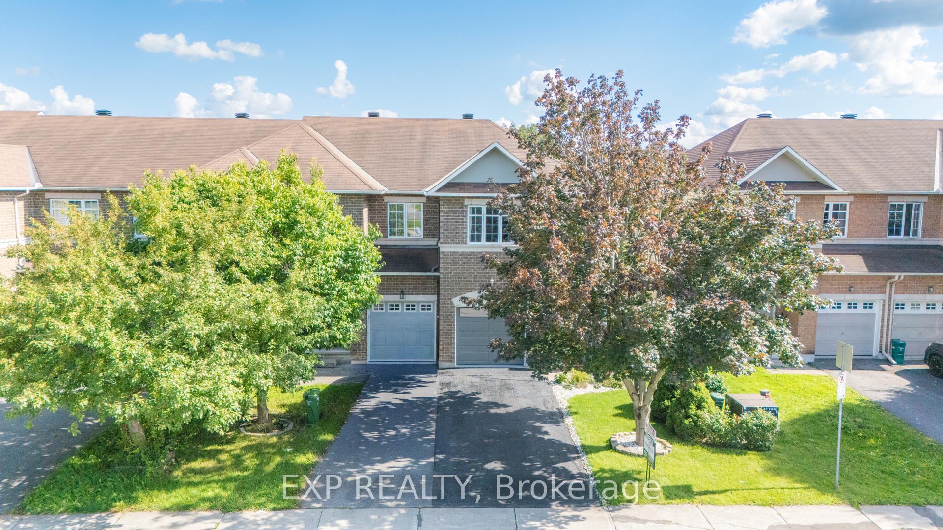 Photo 2 of 184 Berrigan Drive, Ottawa, Barrhaven - Longfields — HOMEH