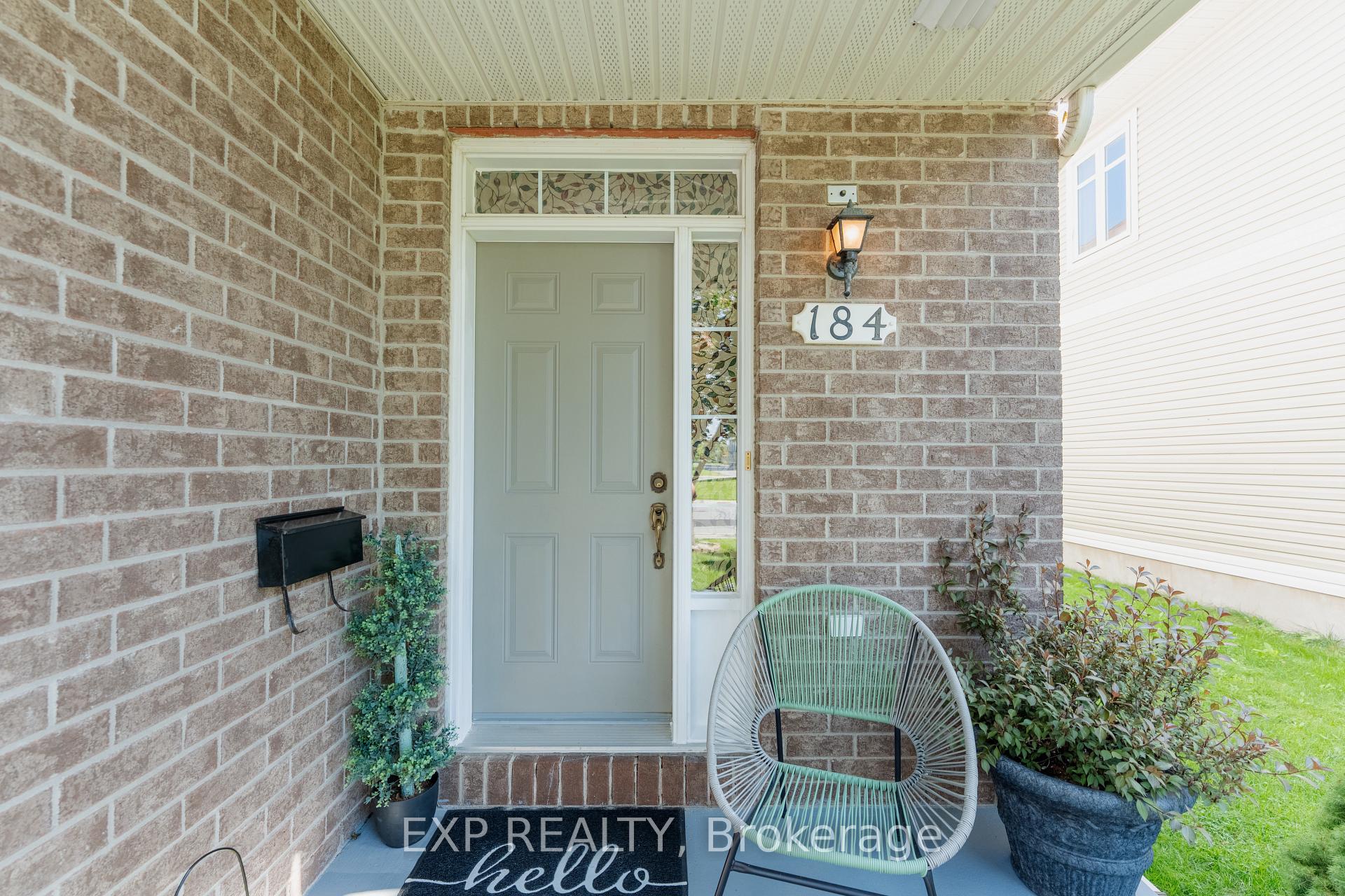 Photo 6 of 184 Berrigan Drive, Ottawa, Barrhaven - Longfields — HOMEH