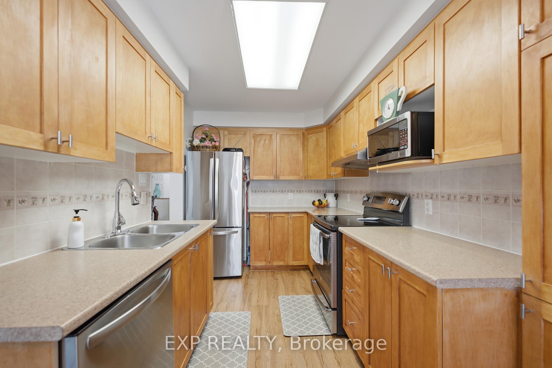 Photo 16 of 184 Berrigan Drive, Ottawa, Barrhaven - Longfields — HOMEH