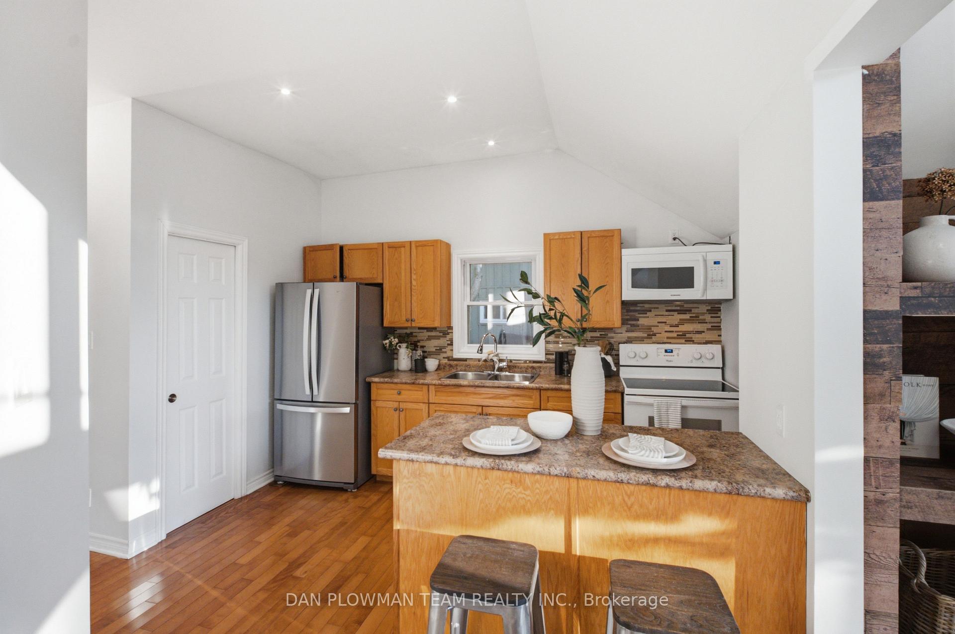 Photo 10 of 85 Williams Point Road, Scugog, Rural Scugog — HOMEH
