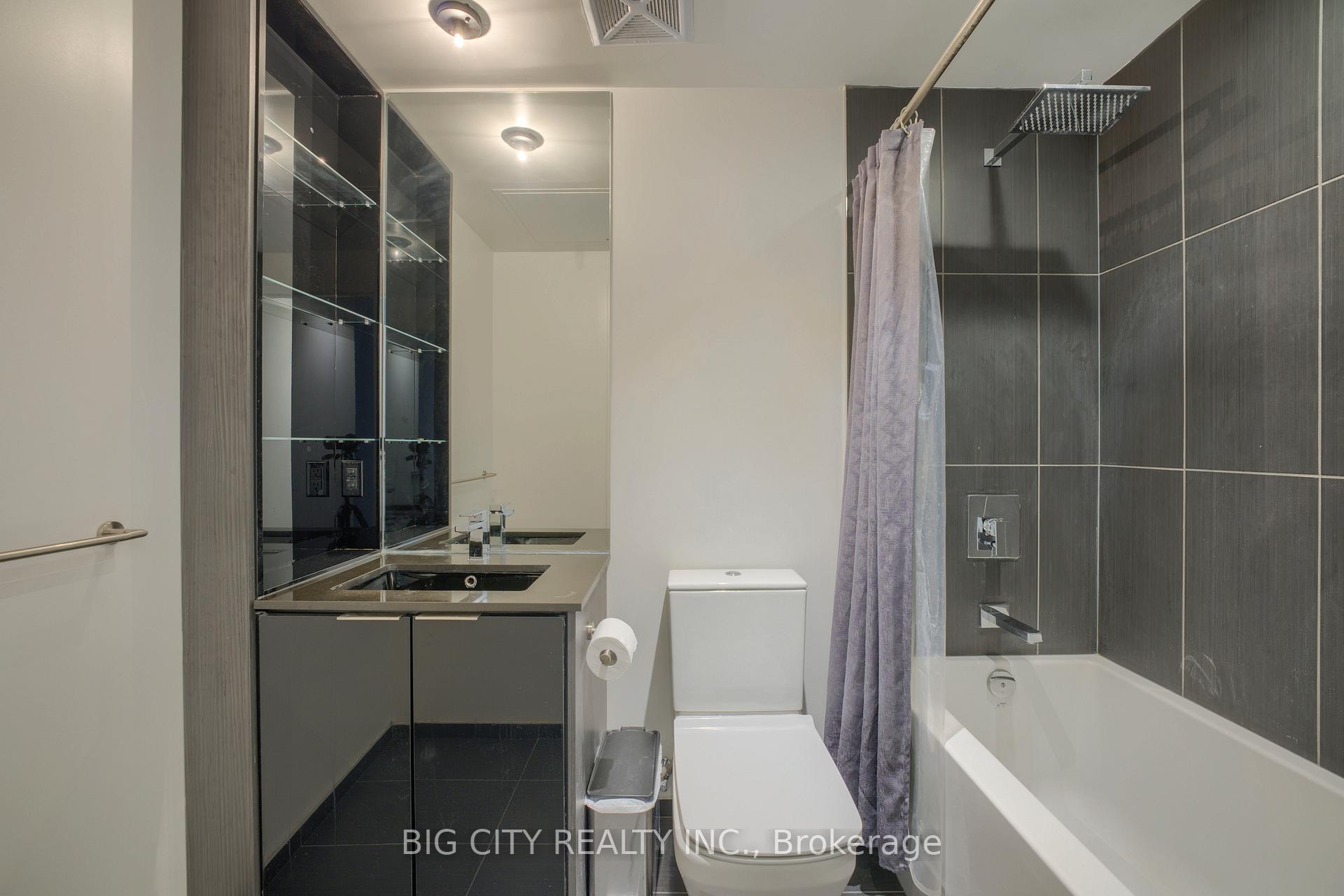 Photo 12 of Unit 4014, 70 Temperance Street, Toronto, Bay Street Corridor — HOMEH