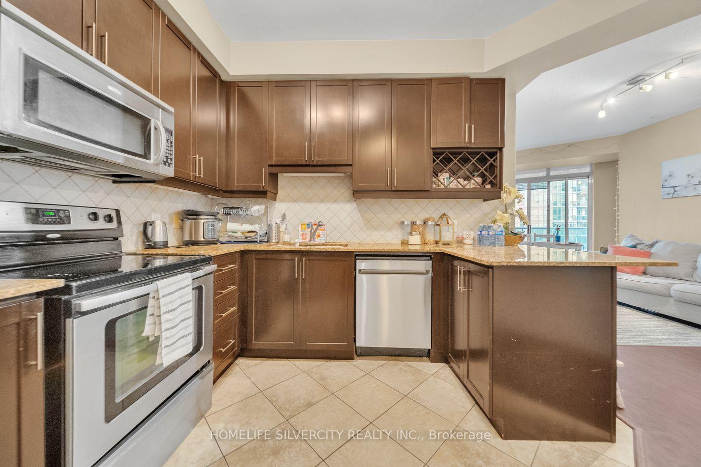 Photo 4 of Unit 2006, 80 Absolute Avenue, Mississauga, City Centre — HOMEH