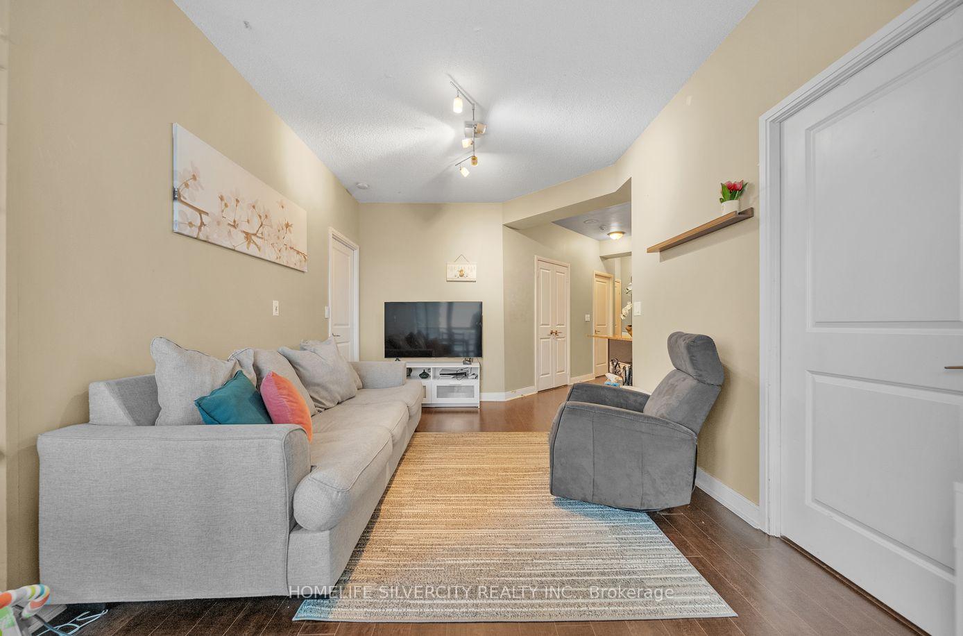 Photo 10 of Unit 2006, 80 Absolute Avenue, Mississauga, City Centre — HOMEH