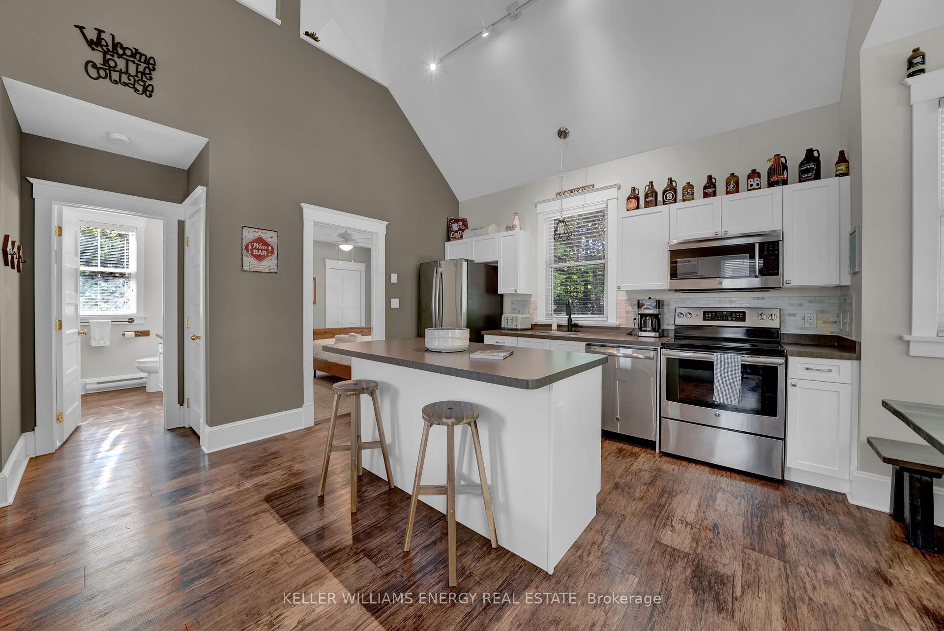Photo 4 of 2 Pine Forest Lane, Prince Edward County, Athol Ward — HOMEH