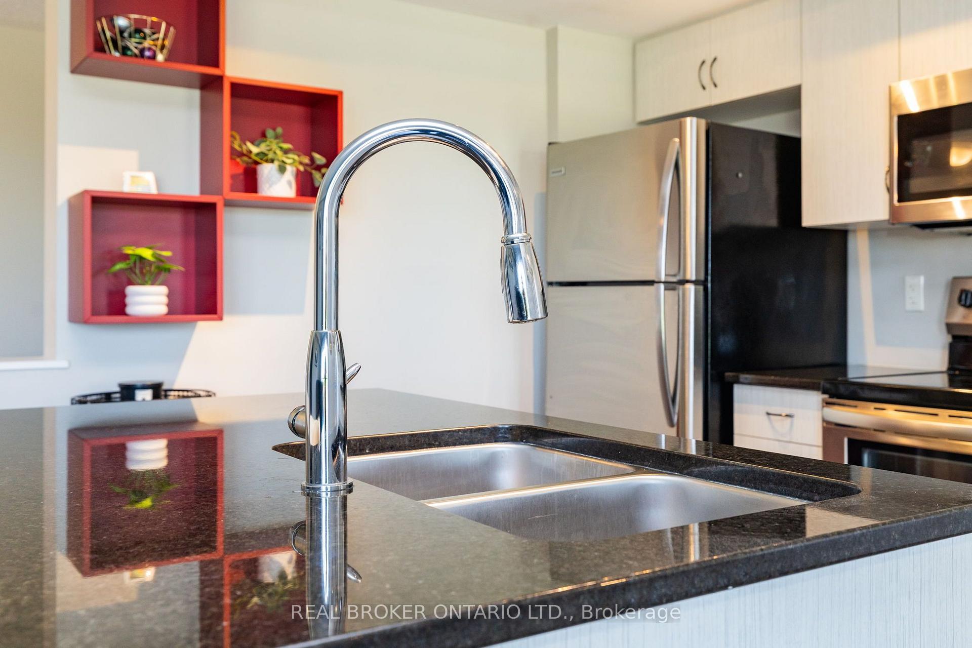 Photo 12 of Unit 2, 1213 Chapman Mills Drive, Ottawa, Barrhaven - Heritage Park — HOMEH
