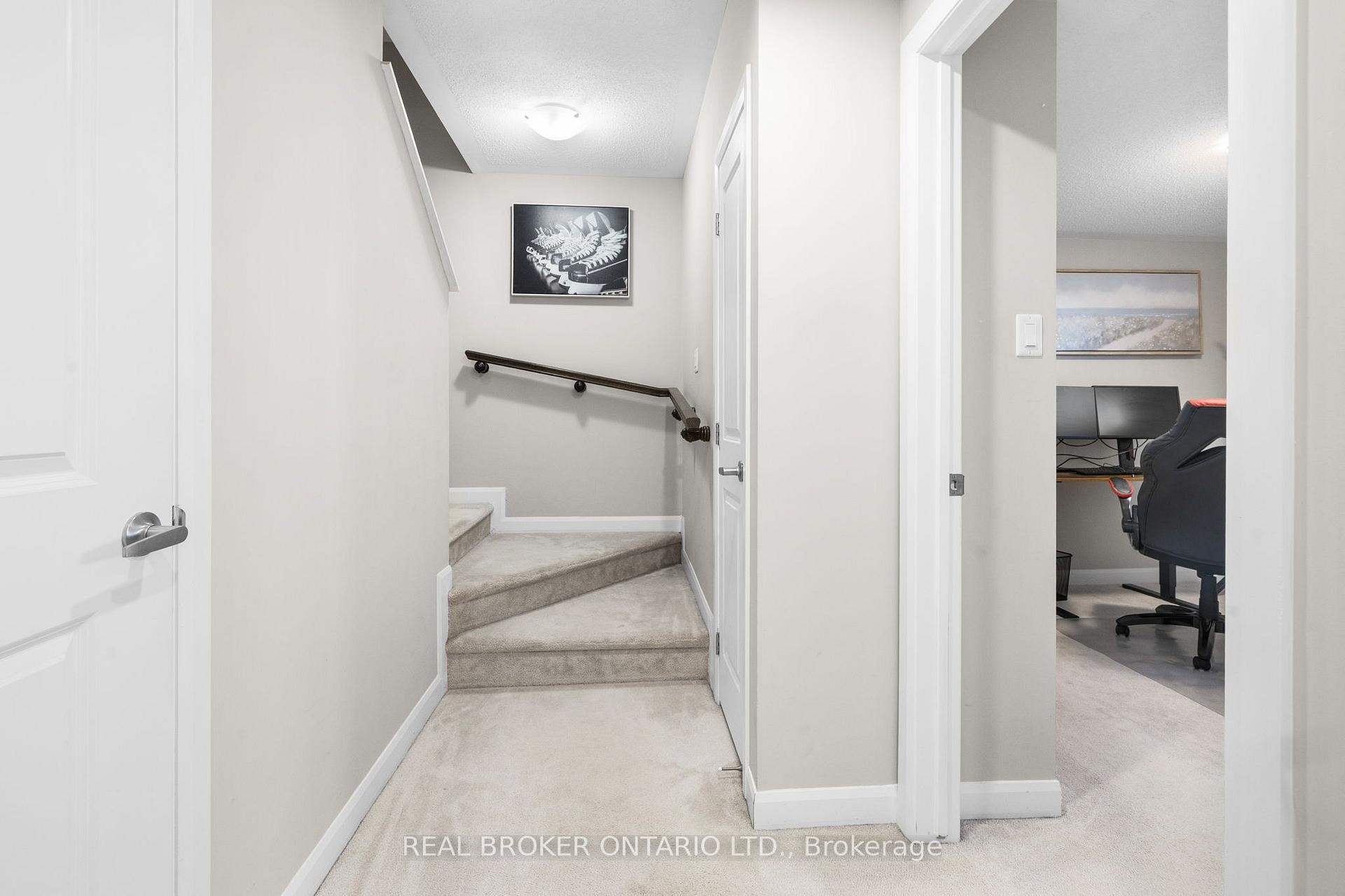 Photo 35 of Unit 2, 1213 Chapman Mills Drive, Ottawa, Barrhaven - Heritage Park — HOMEH