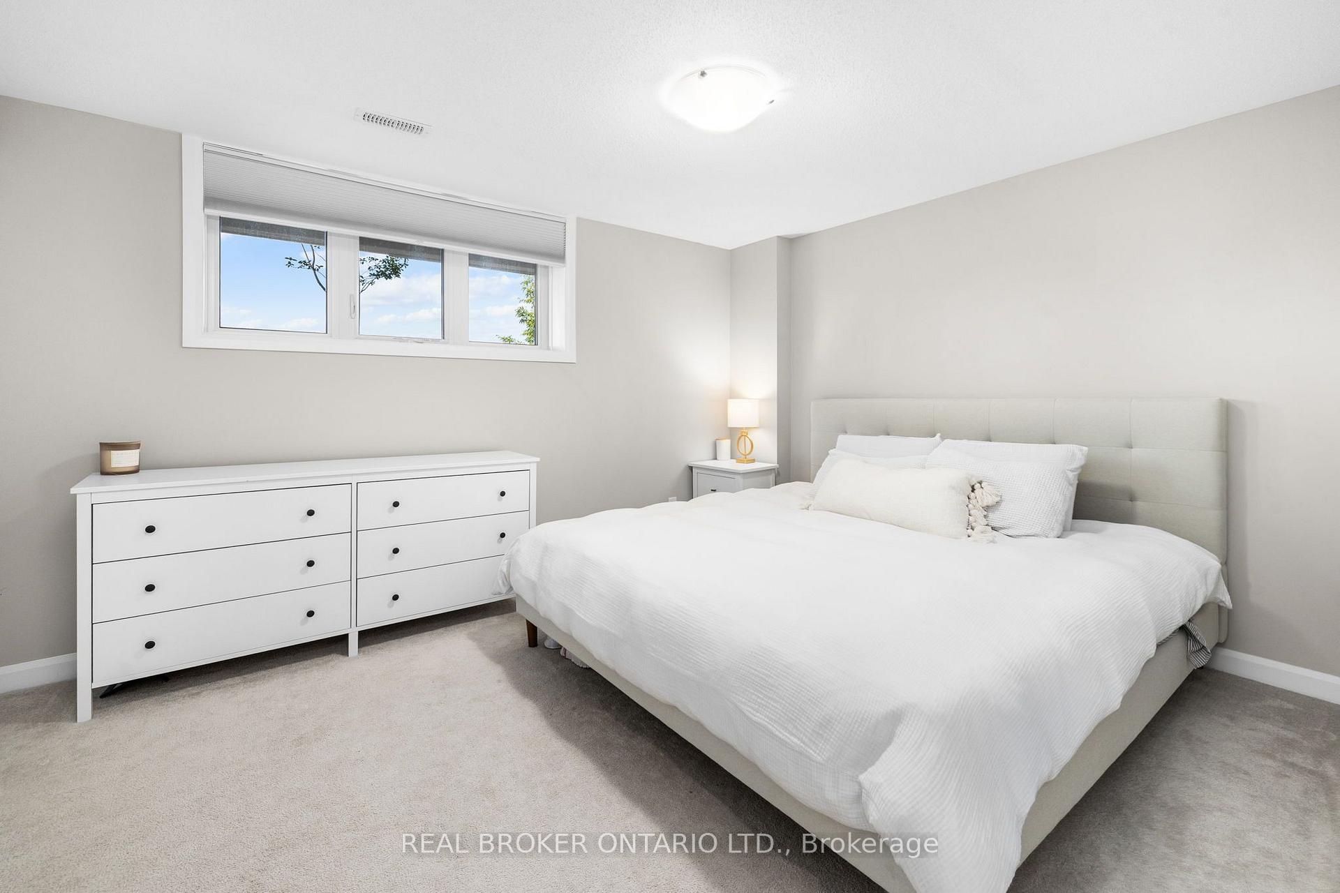 Photo 42 of Unit 2, 1213 Chapman Mills Drive, Ottawa, Barrhaven - Heritage Park — HOMEH