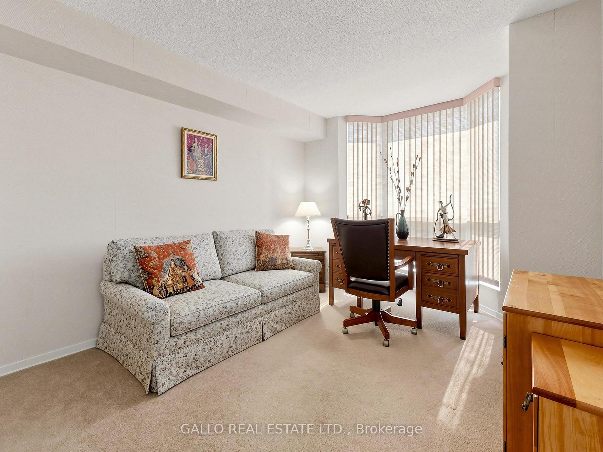 Photo 30 of Unit 203, 10 Kenneth Avenue, North York, Willowdale East — HOMEH