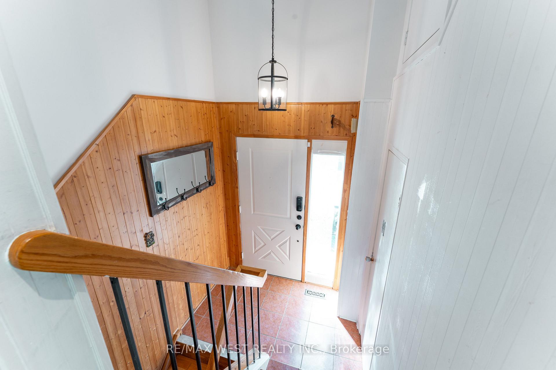Photo 5 of Unit 37, 69 Maple Branch Path, Etobicoke, Kingsview Village-The Westway — HOMEH