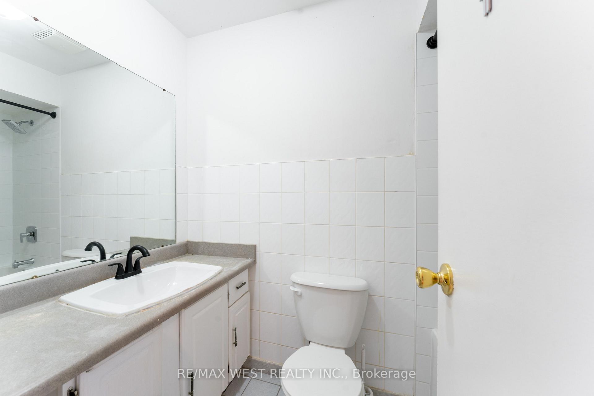 Photo 33 of Unit 37, 69 Maple Branch Path, Etobicoke, Kingsview Village-The Westway — HOMEH