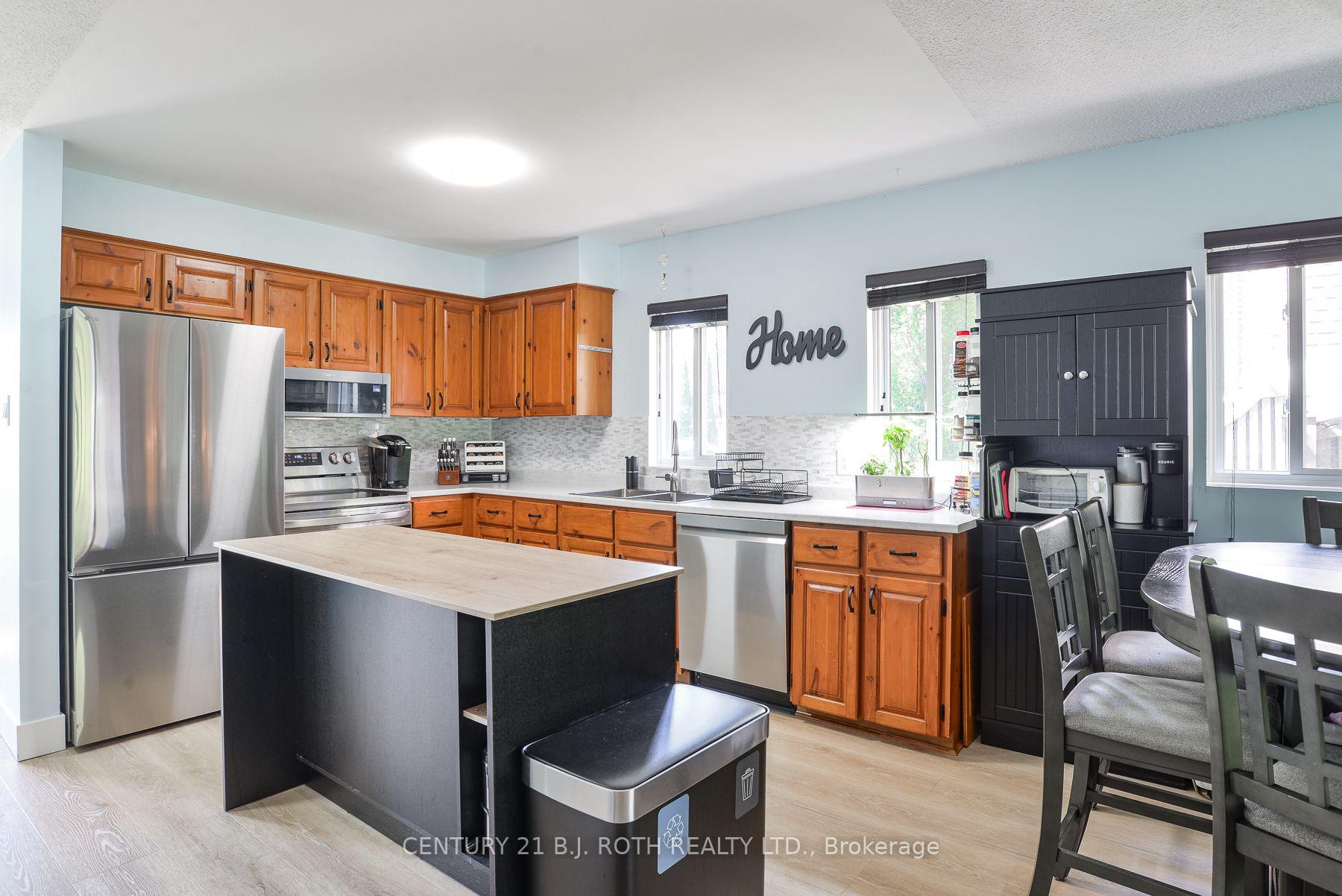 Photo 13 of Unit Unit 19, 2 Paradise Boulevard, Ramara, Brechin — HOMEH