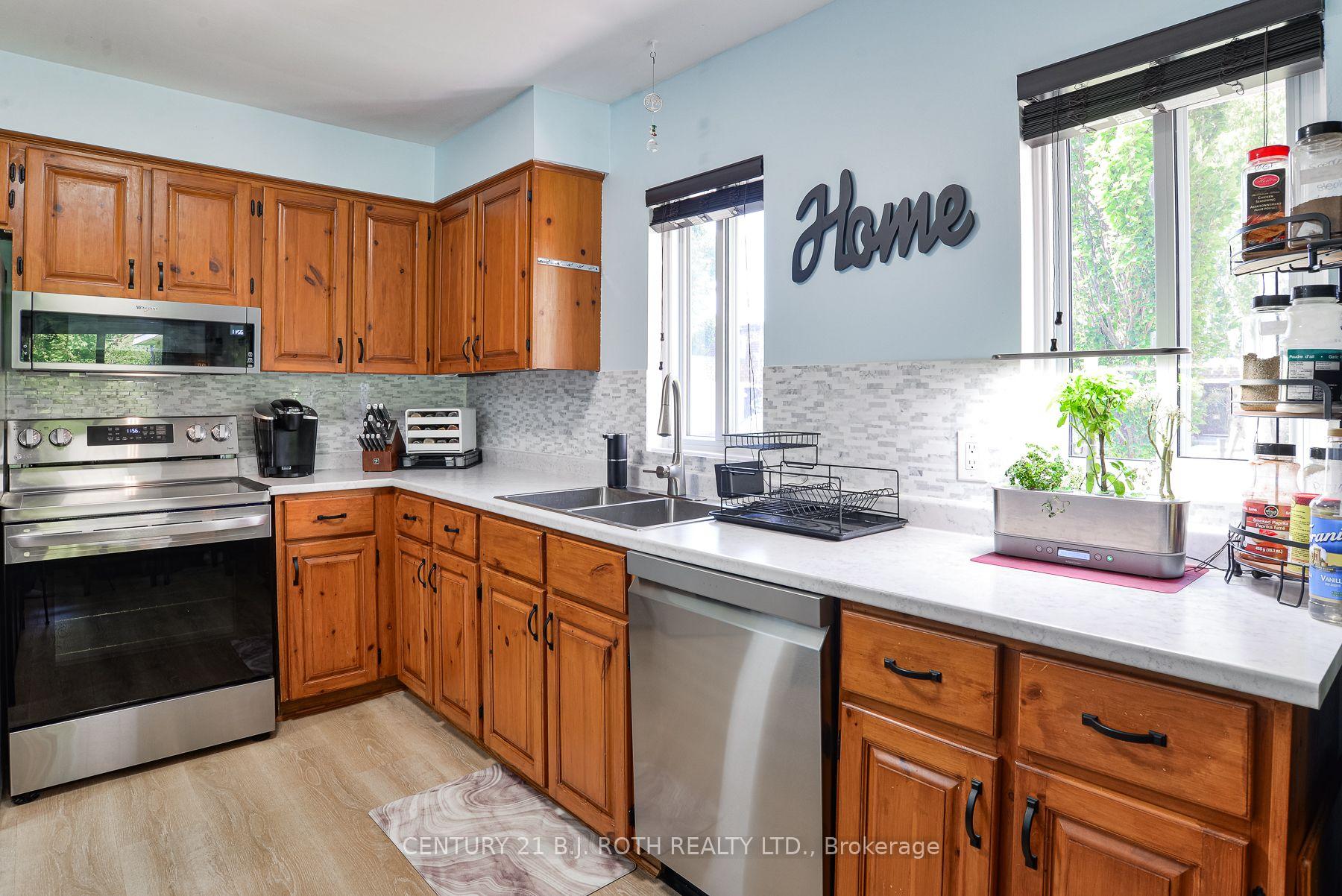 Photo 14 of Unit Unit 19, 2 Paradise Boulevard, Ramara, Brechin — HOMEH