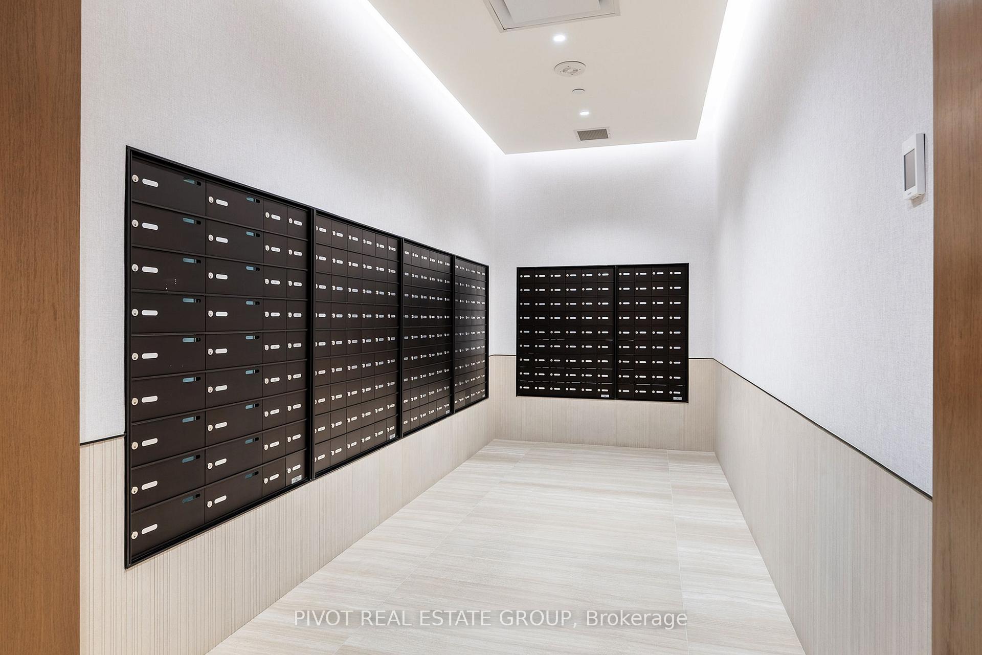 Photo 19 of Unit 1003, 4023 The Exchange, Mississauga, City Centre — HOMEH