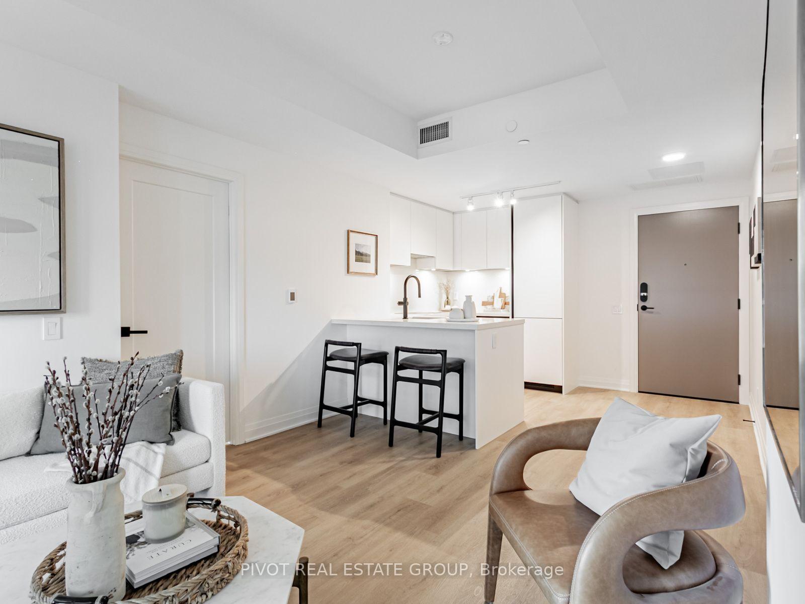 Photo 9 of Unit 1703, 4023 The Exchange, Mississauga, City Centre — HOMEH