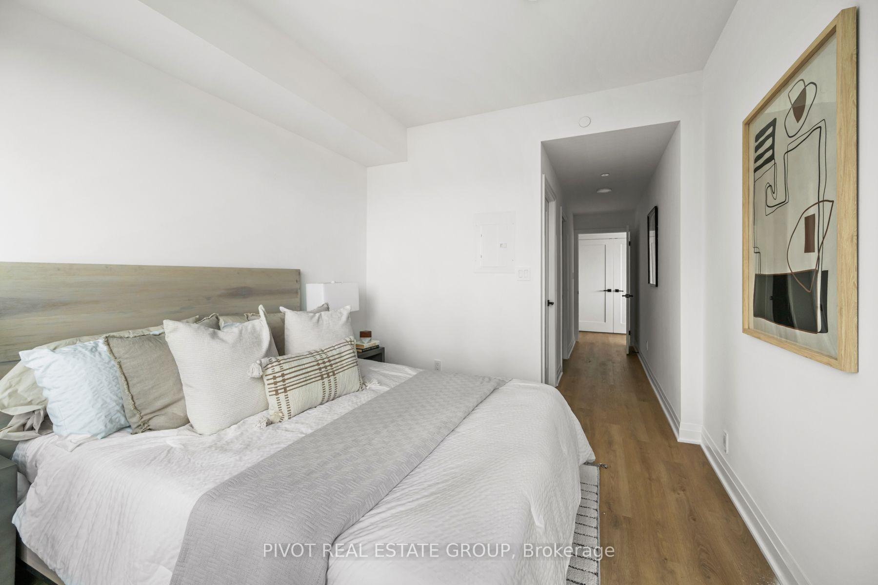 Photo 27 of Unit 2002, 4023 The Exchange, Mississauga, City Centre — HOMEH
