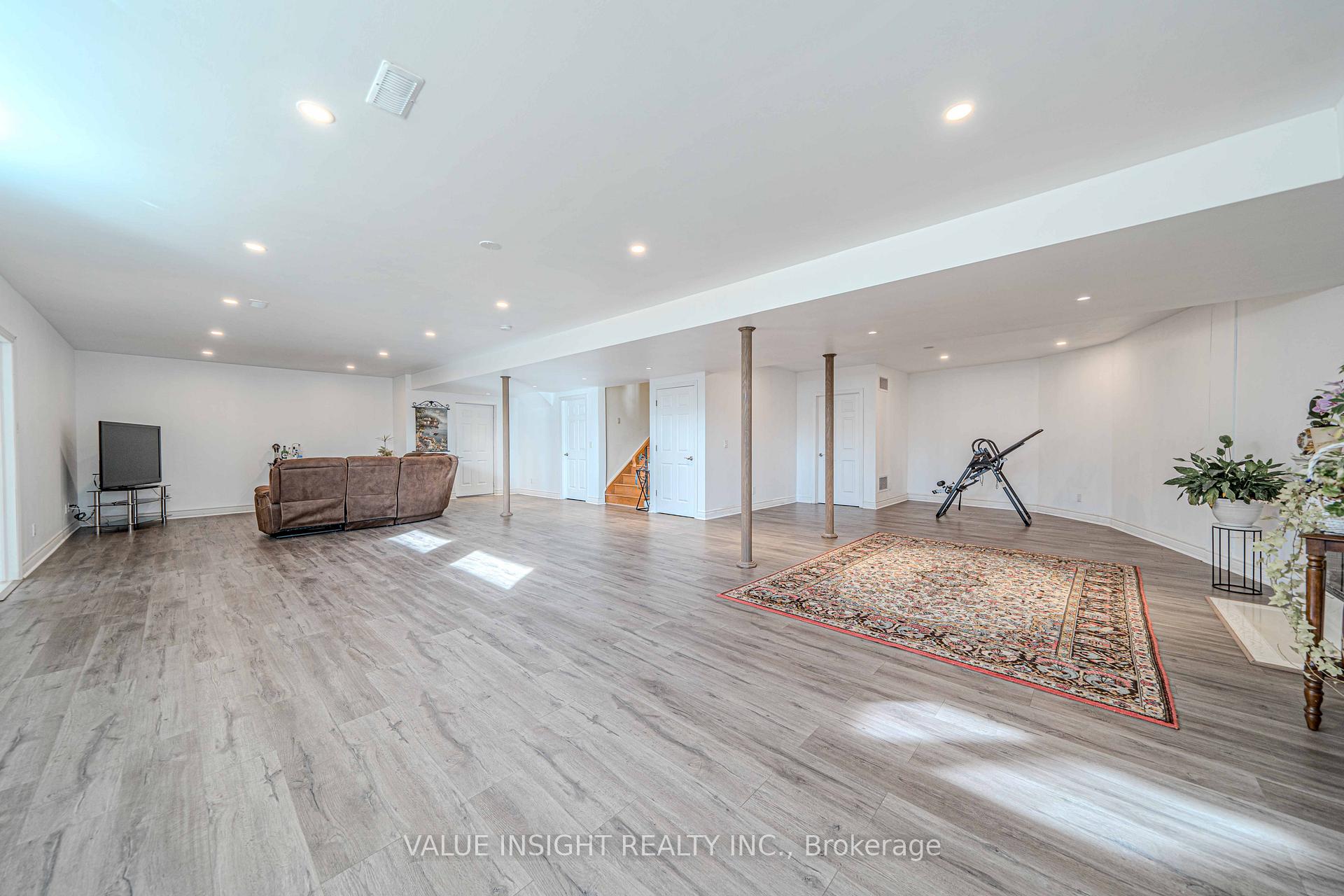 Photo 34 of 166 Campbellville Road, Hamilton, Rural Flamborough — HOMEH