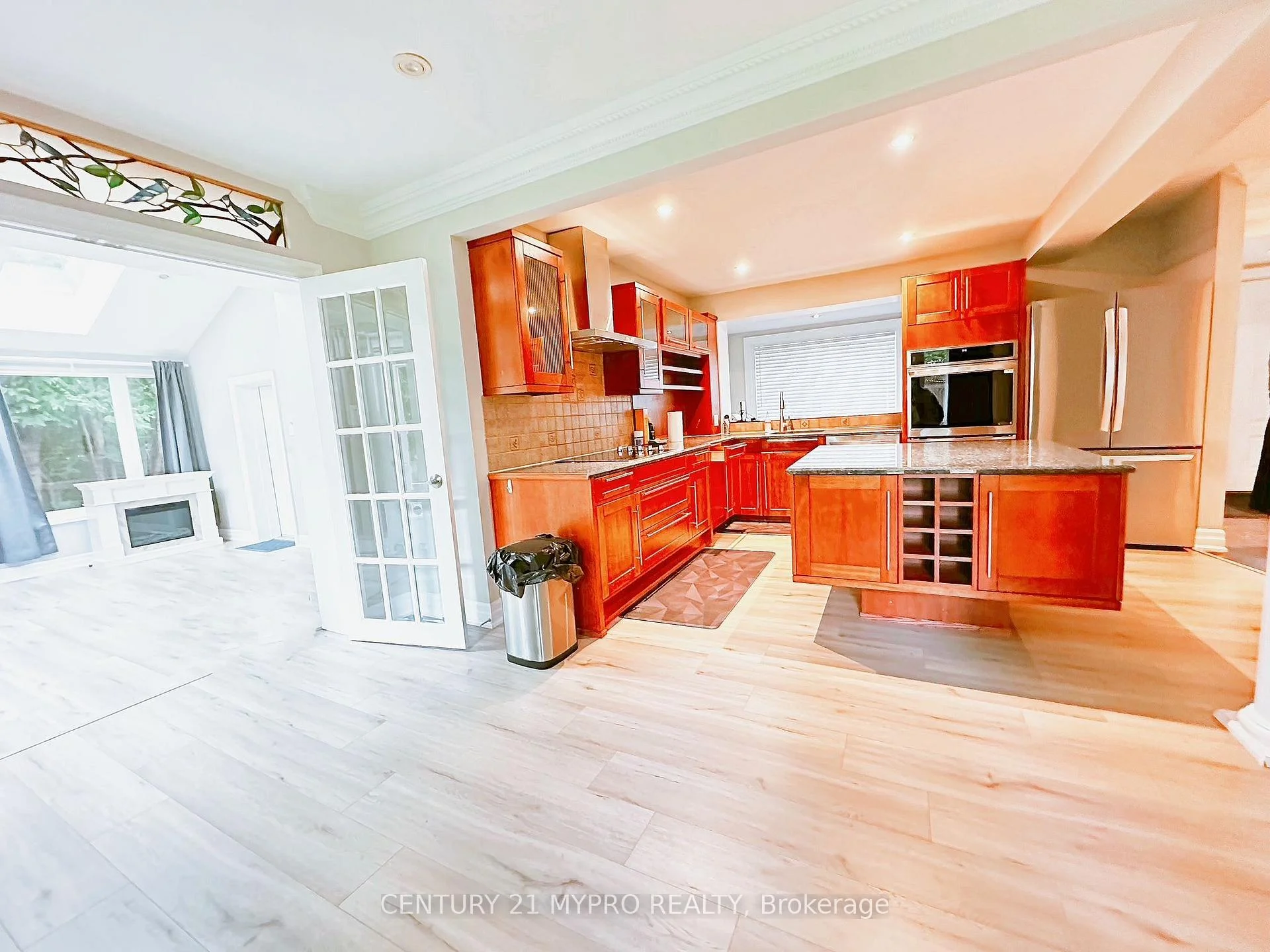 Photo 8 of 1417 Wateska Boulevard, Mississauga, Lorne Park — HOMEH