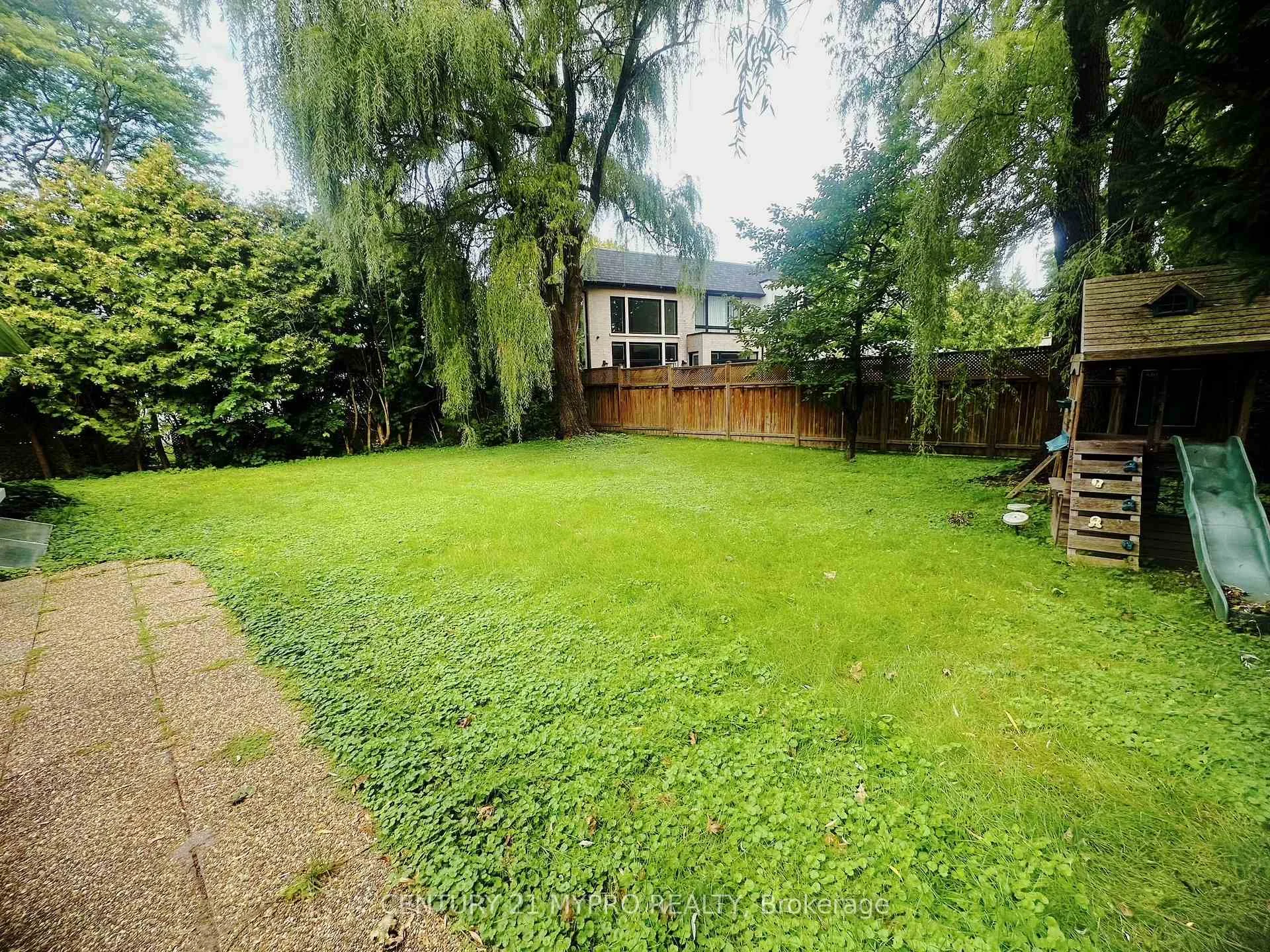 Photo 34 of 1417 Wateska Boulevard, Mississauga, Lorne Park — HOMEH