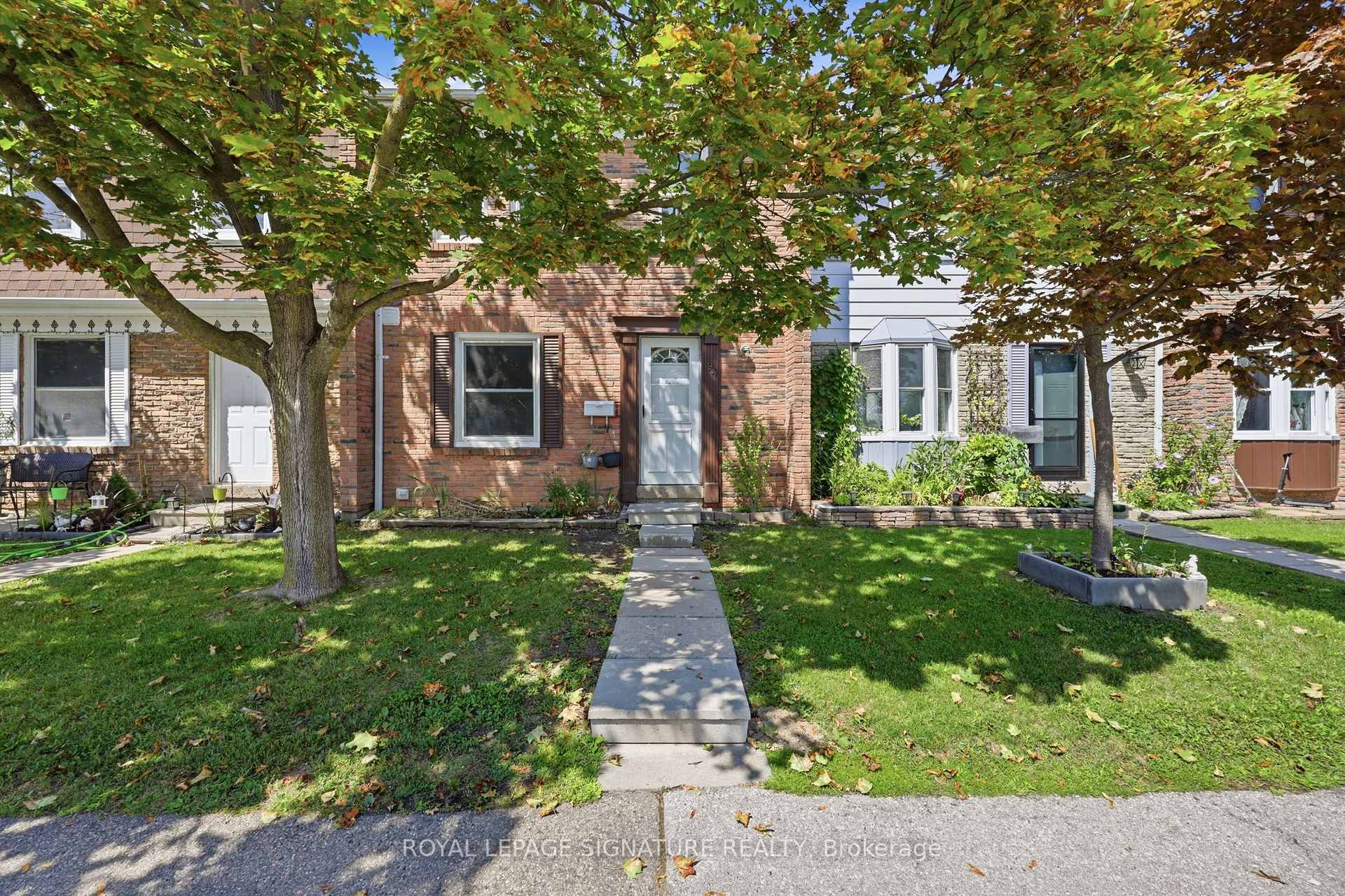 Photo 1 of Unit 94, 1020 Central Park Drive, Brampton, Northgate — HOMEH
