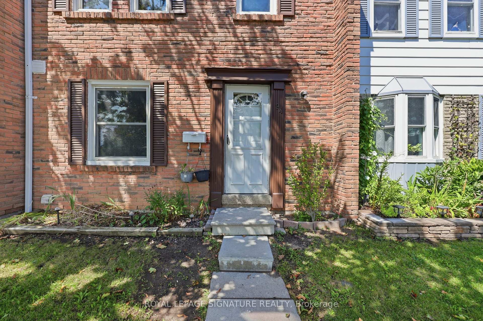 Photo 3 of Unit 94, 1020 Central Park Drive, Brampton, Northgate — HOMEH