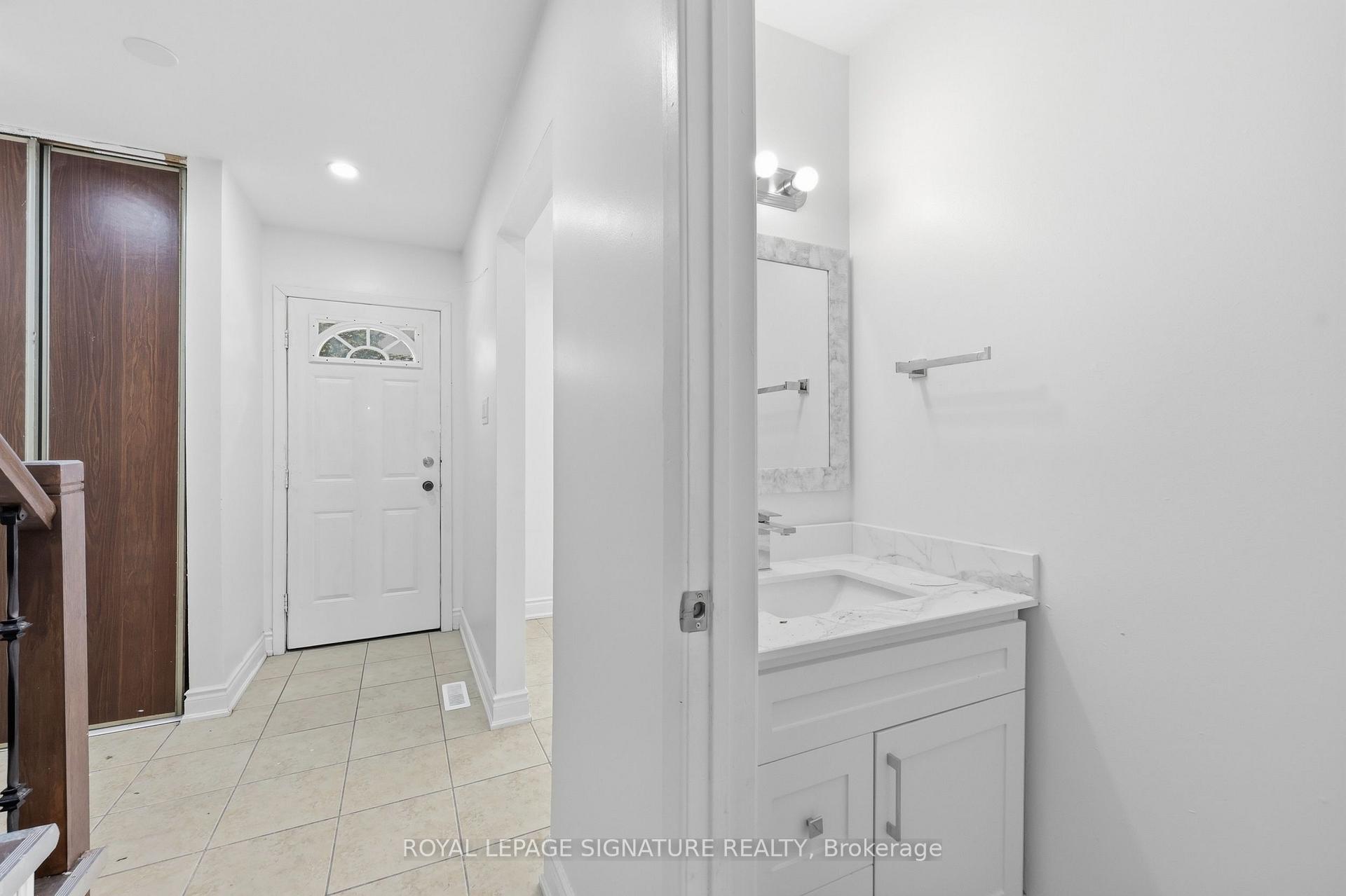 Photo 7 of Unit 94, 1020 Central Park Drive, Brampton, Northgate — HOMEH