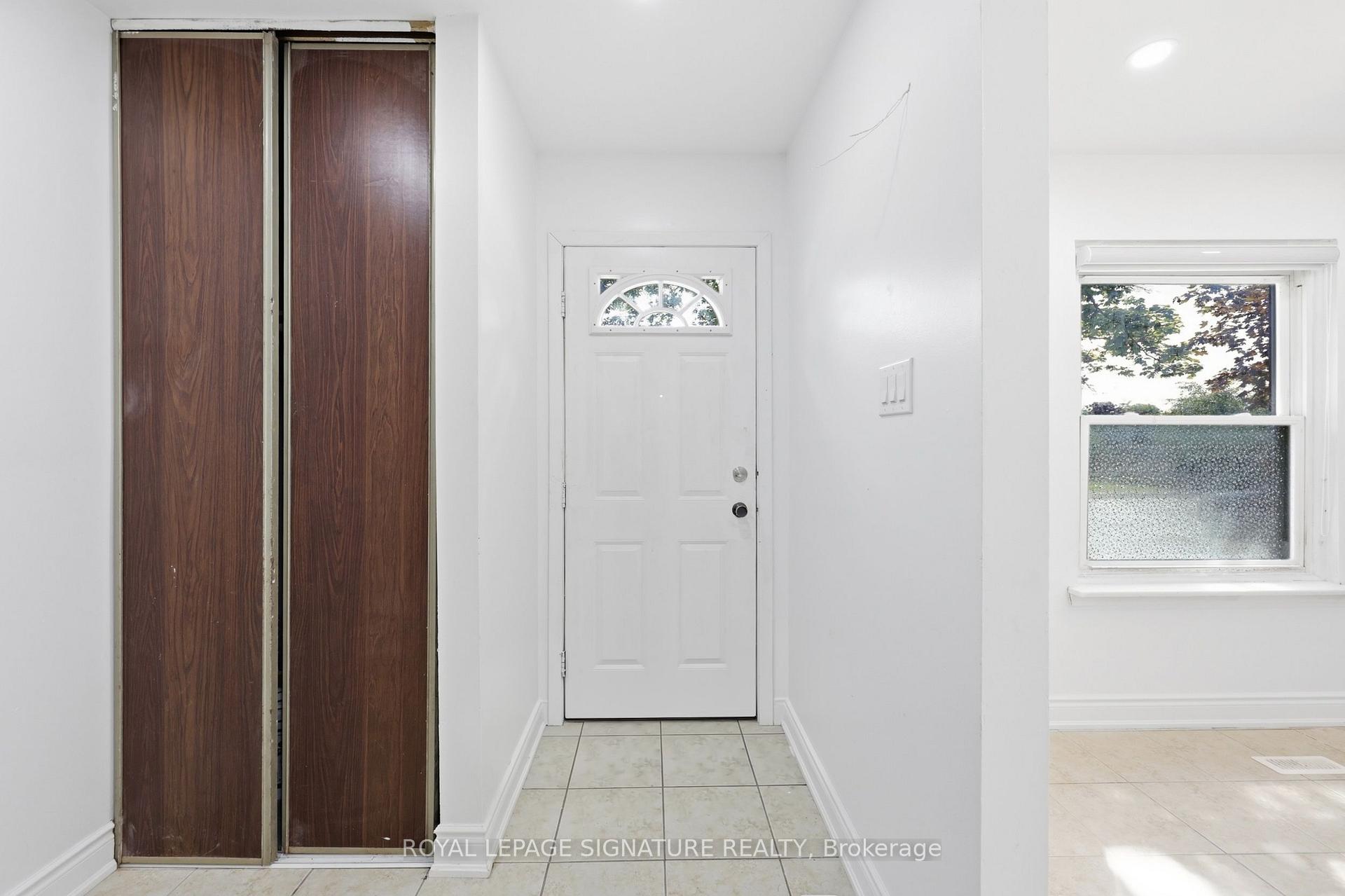 Photo 6 of Unit 94, 1020 Central Park Drive, Brampton, Northgate — HOMEH